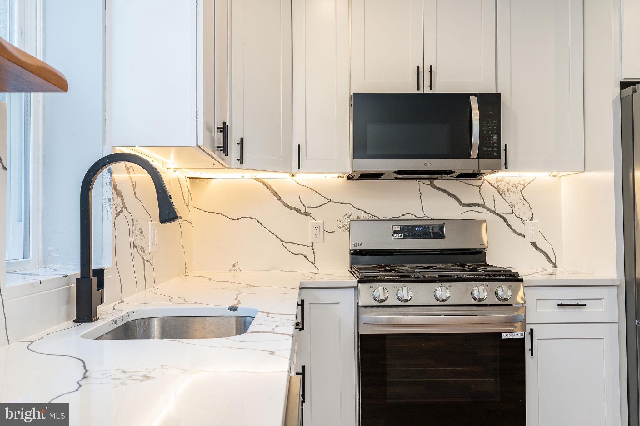 MANTUA - Residential