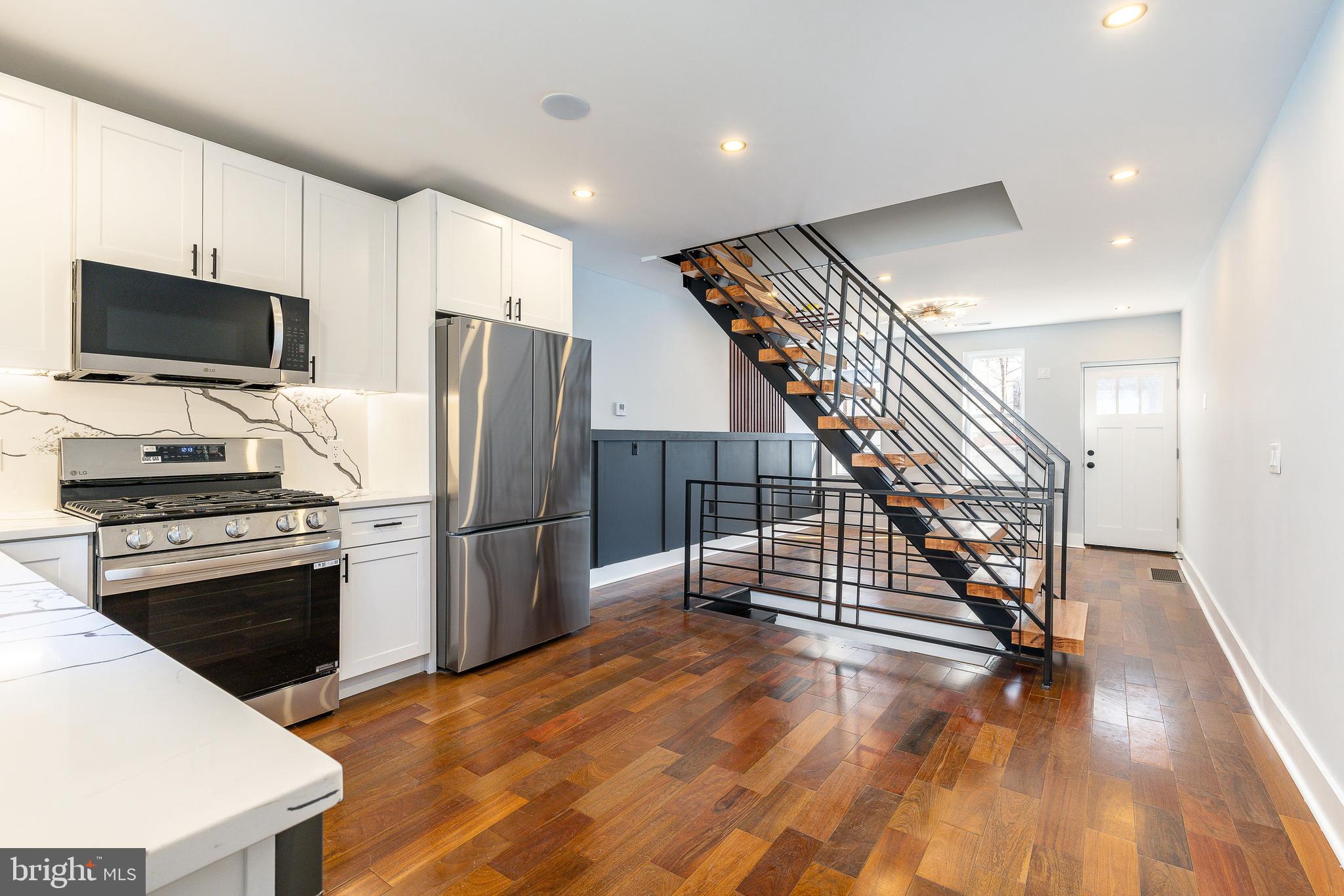 MANTUA - Residential