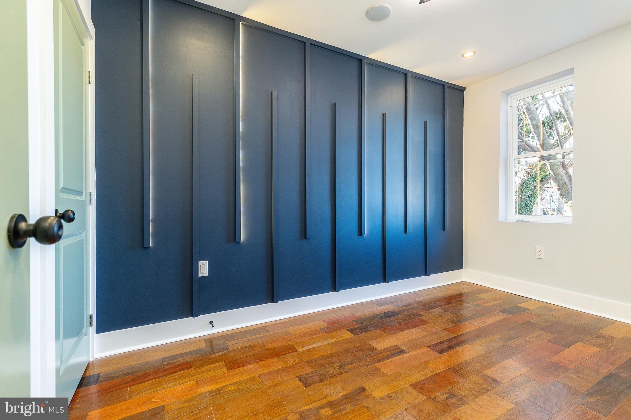 MANTUA - Residential