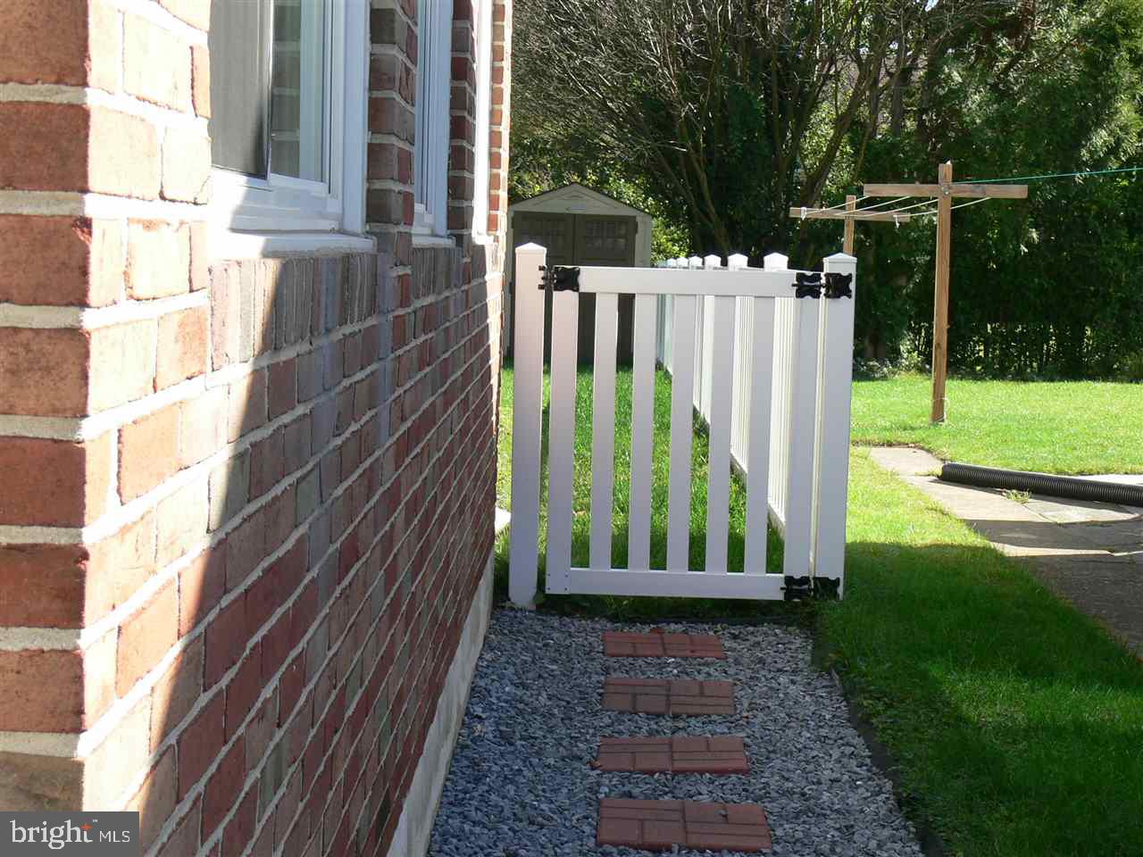 MARKET-HAINES-EDGEWOOD - Residential
