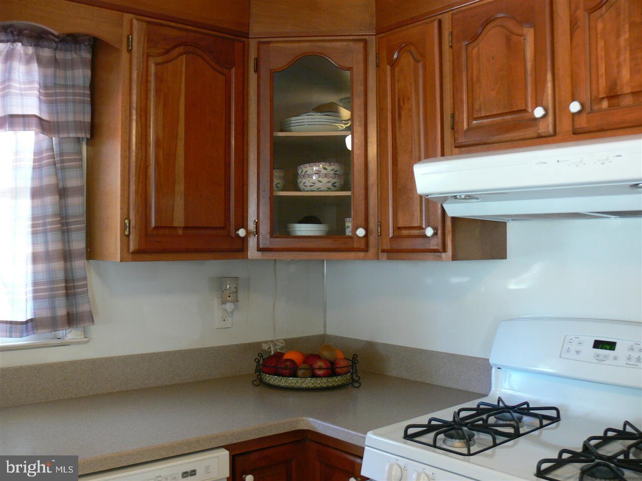 MARKET-HAINES-EDGEWOOD - Residential