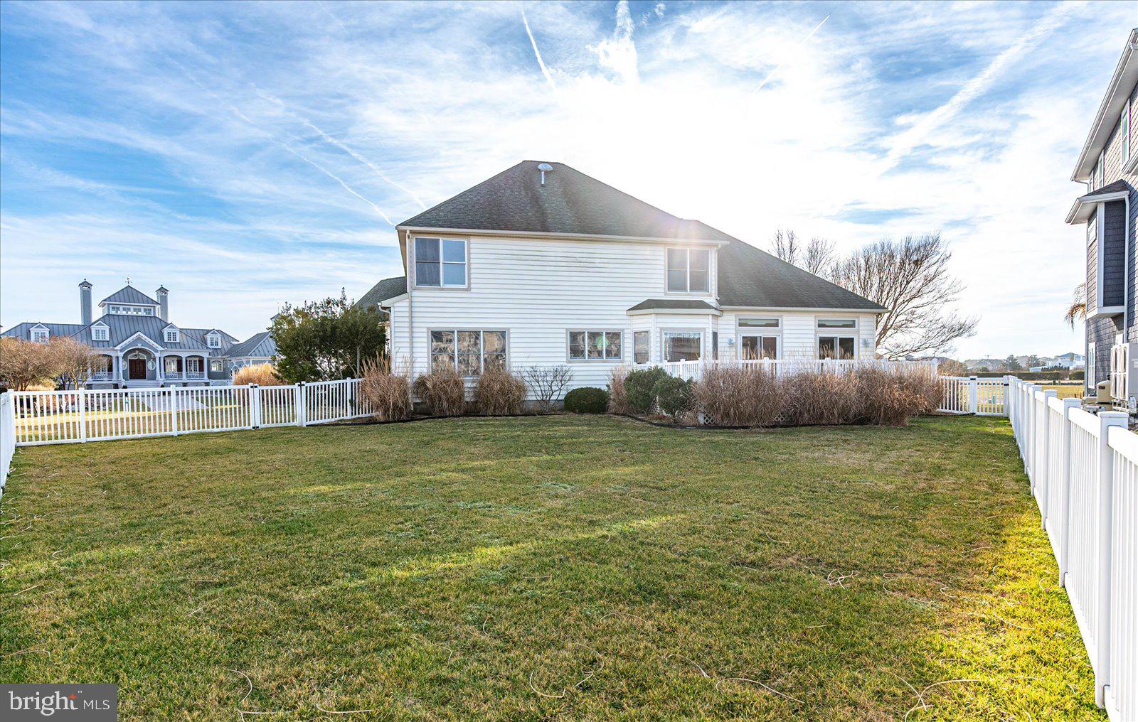 MARTHAS LANDING - Residential