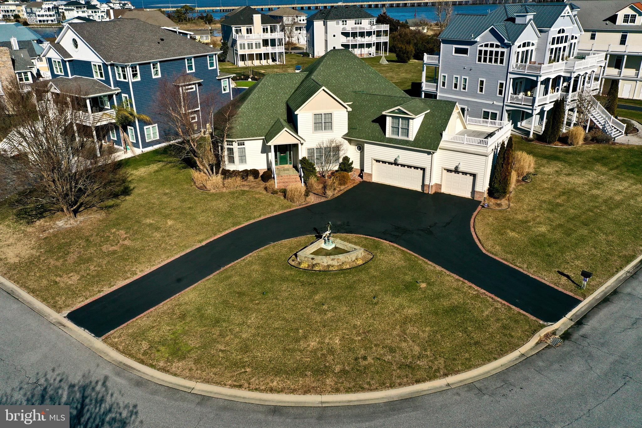 MARTHAS LANDING - Residential