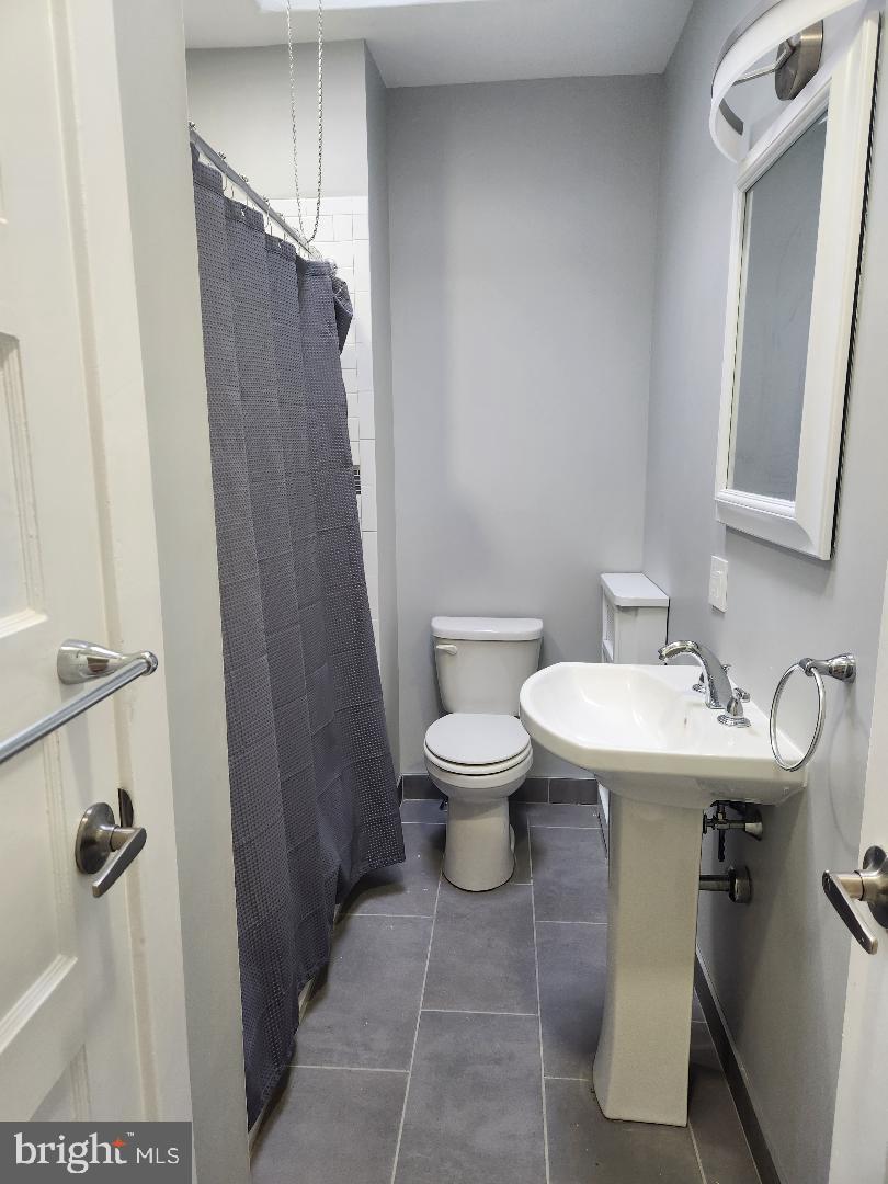 NORTHWOOD - Residential