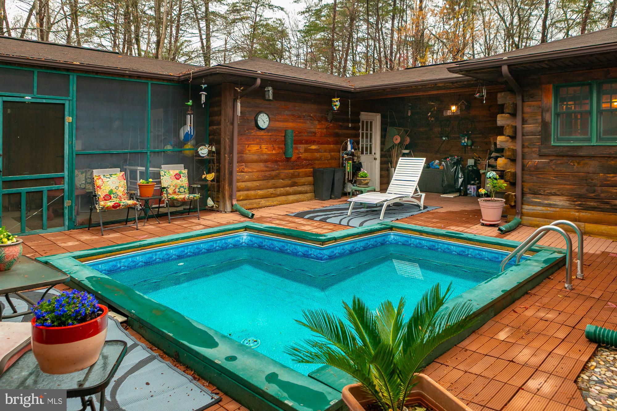 327 CARMEL ROAD
