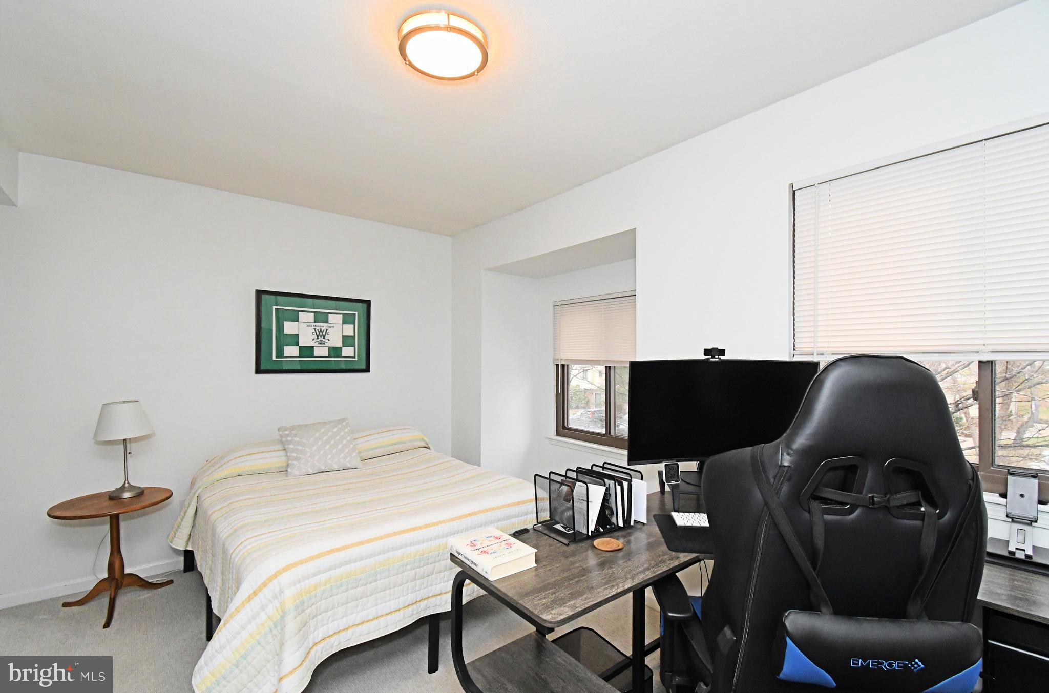 FORGE MOUNTAIN - Residential Lease