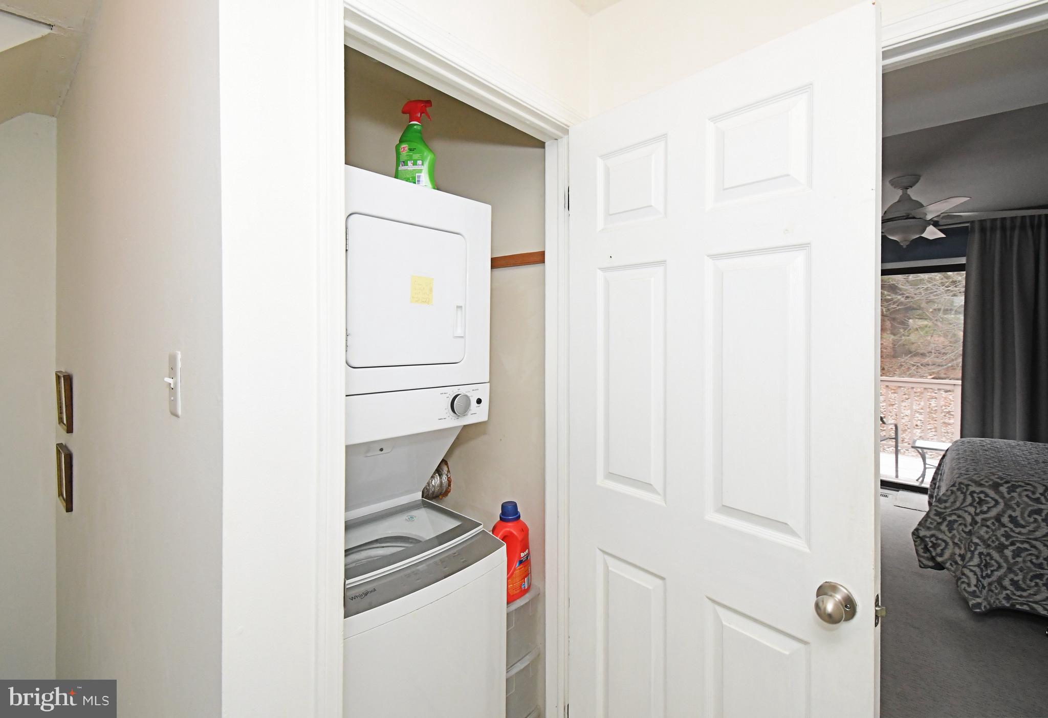 FORGE MOUNTAIN - Residential Lease