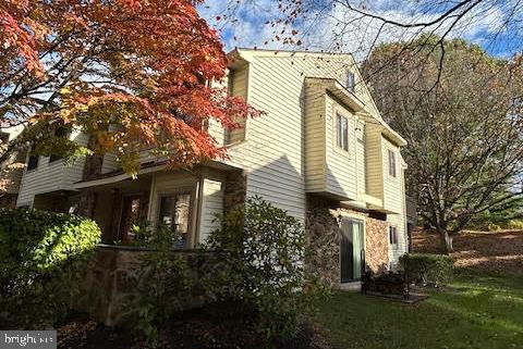 FORGE MOUNTAIN - Residential Lease