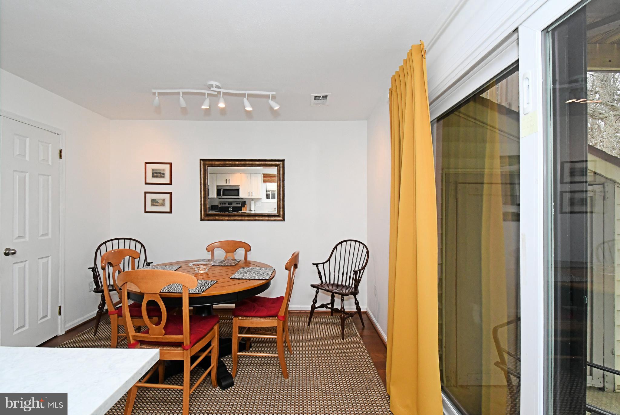 FORGE MOUNTAIN - Residential Lease