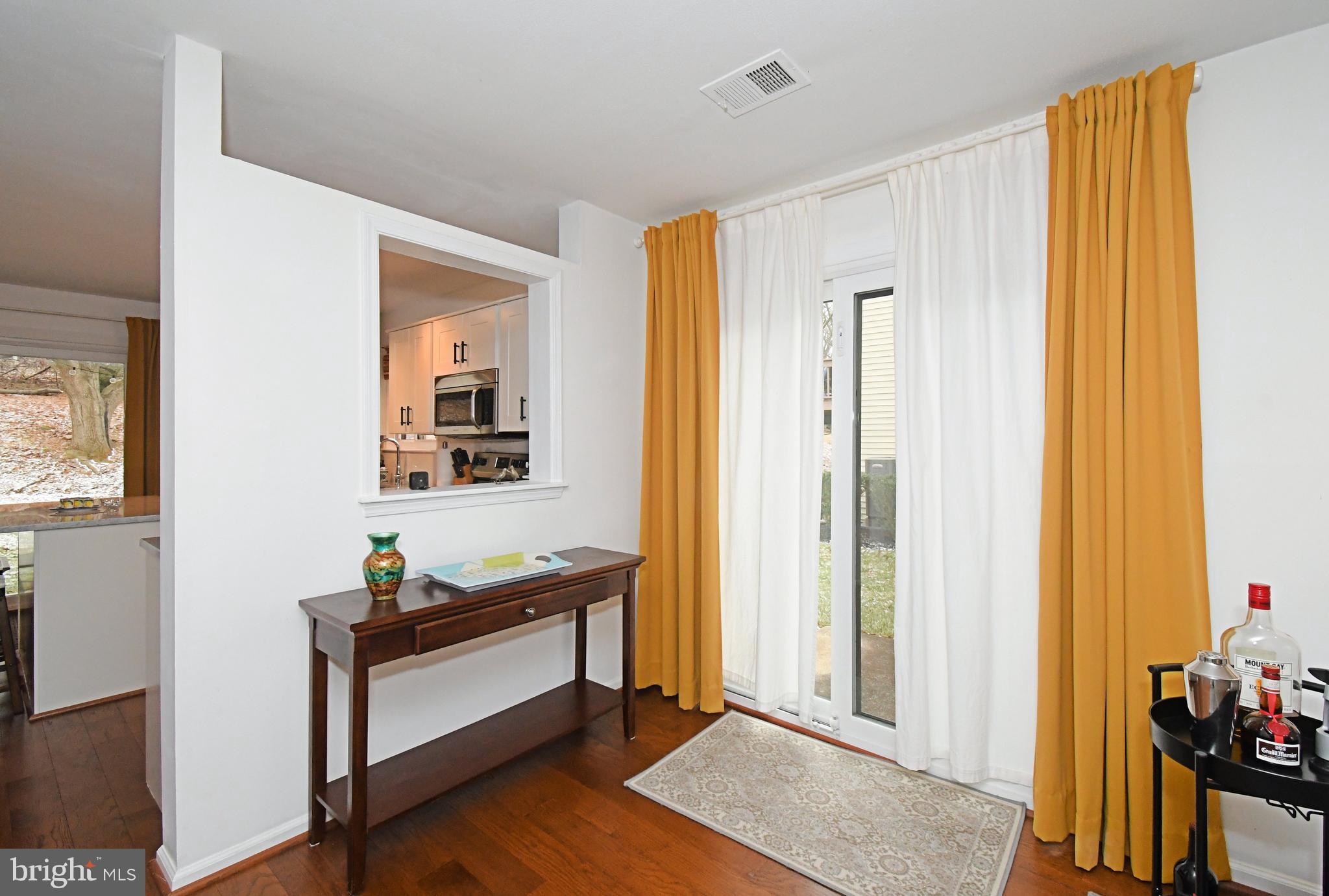 FORGE MOUNTAIN - Residential Lease