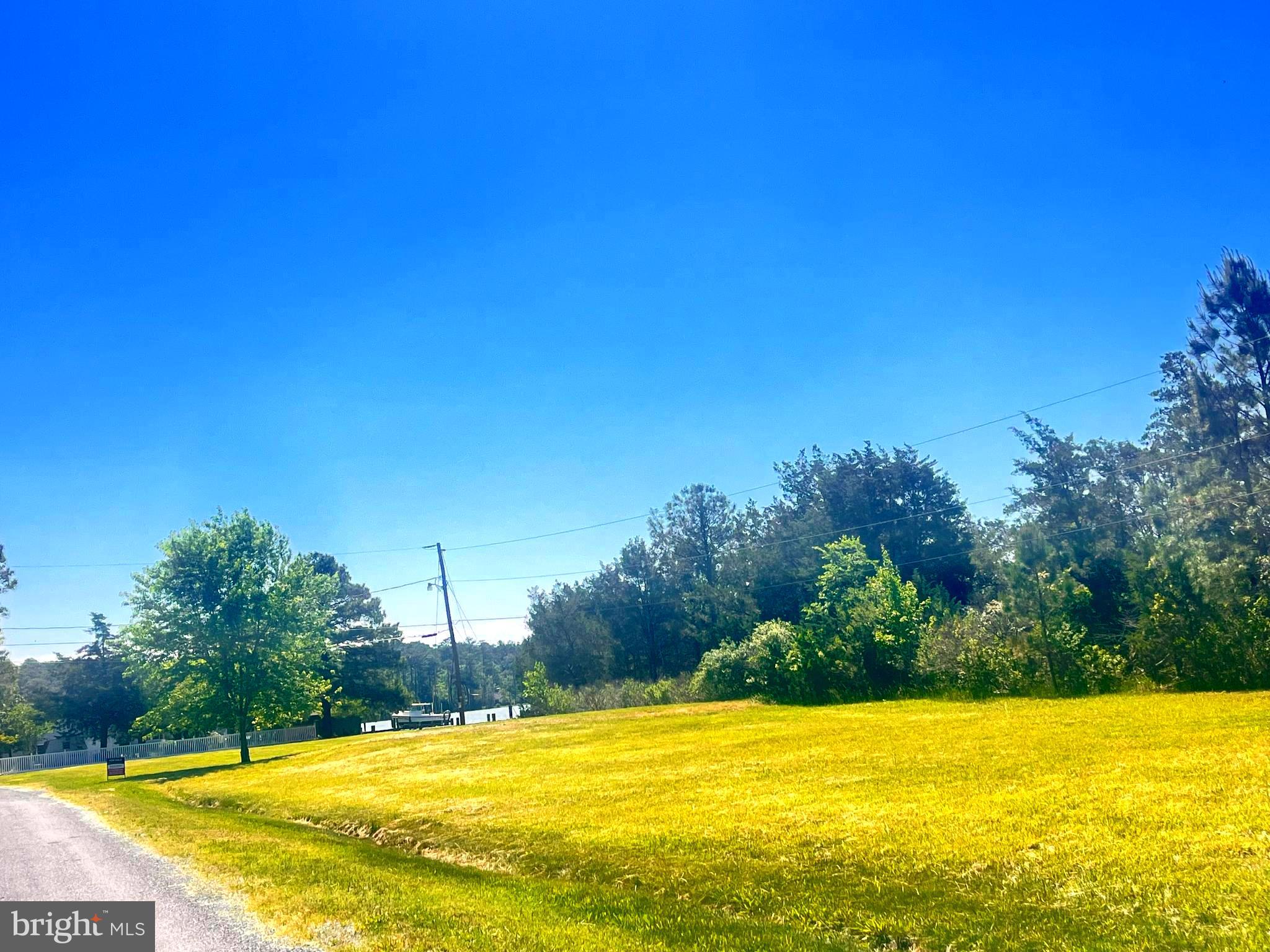 1609 HELIPORT ROAD