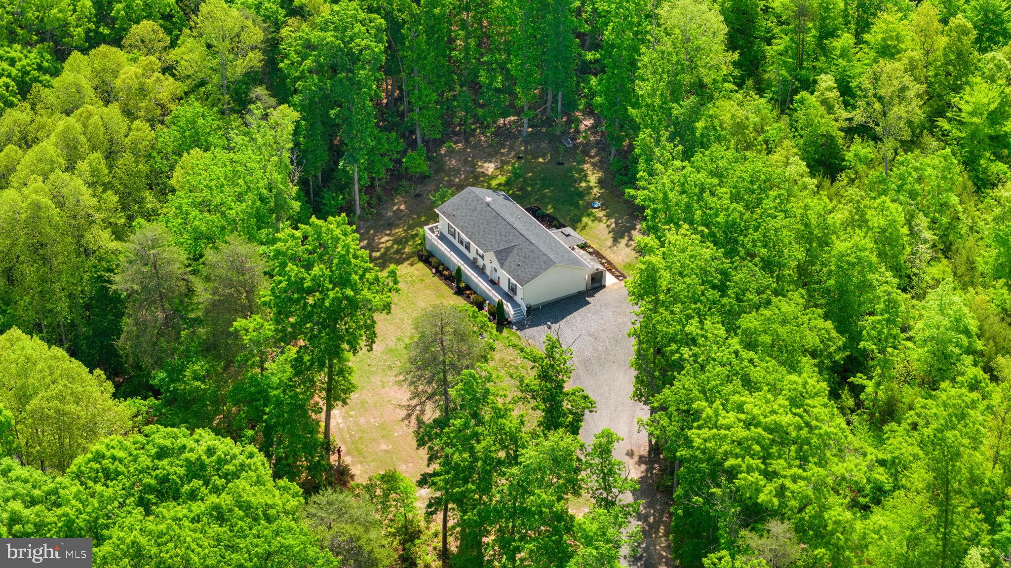 LAKESHORE WOODS - Residential