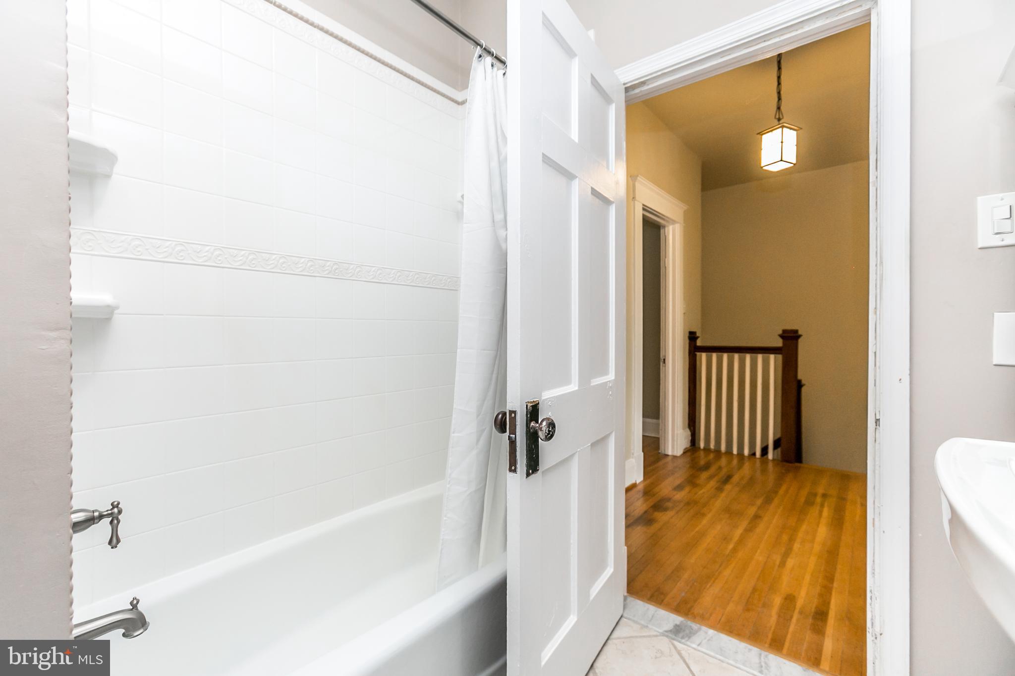 WYMAN PARK HAMPDEN - Residential