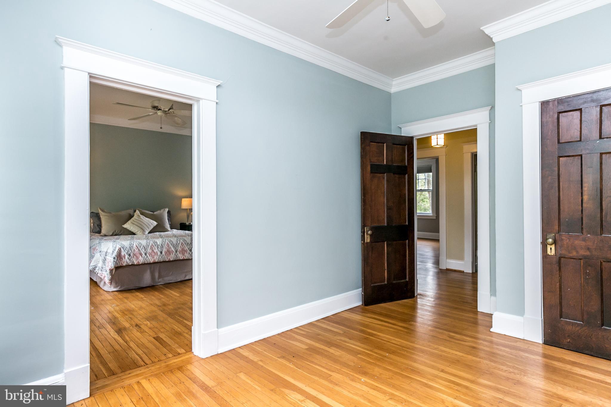 WYMAN PARK HAMPDEN - Residential