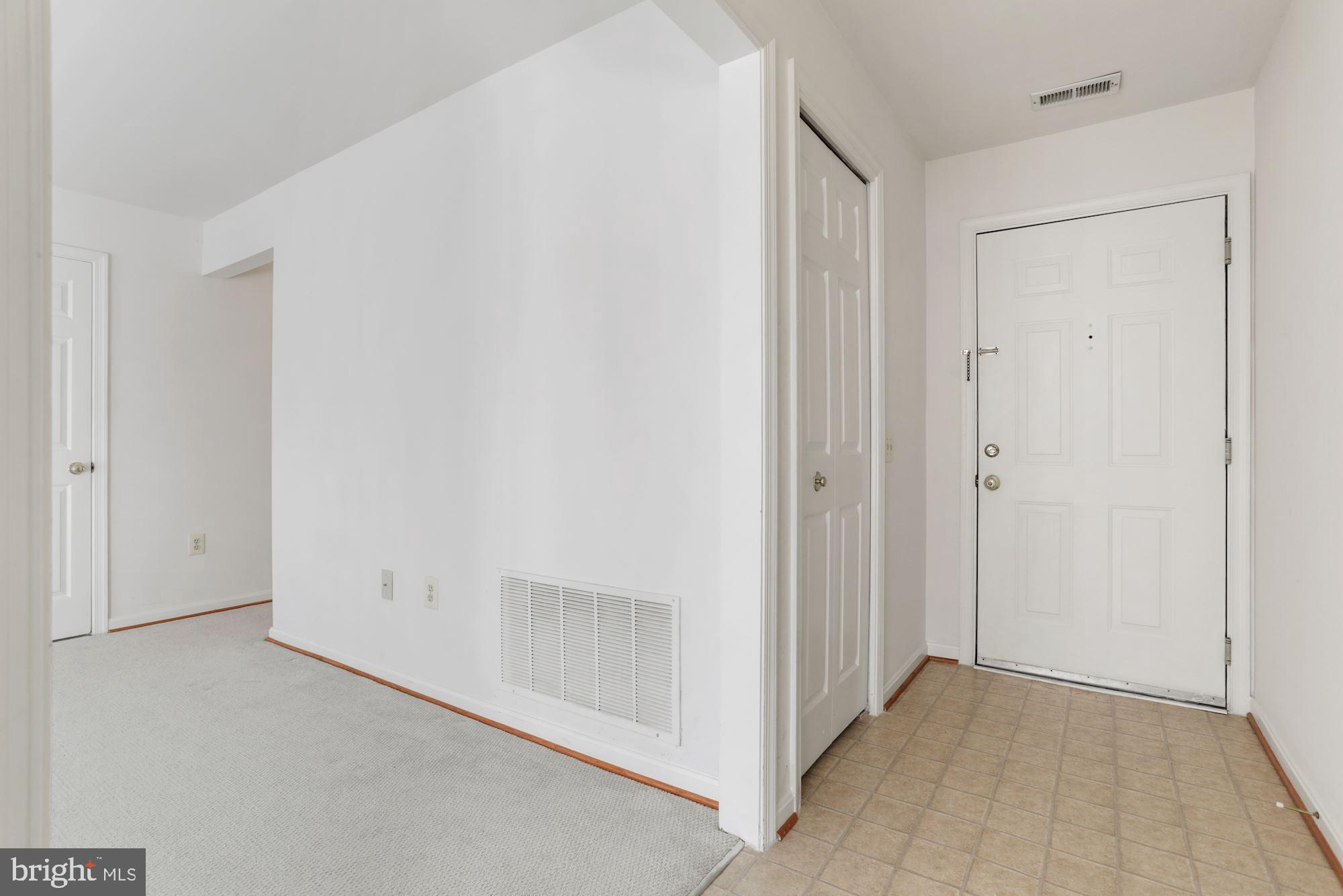 EXETER - Residential Lease