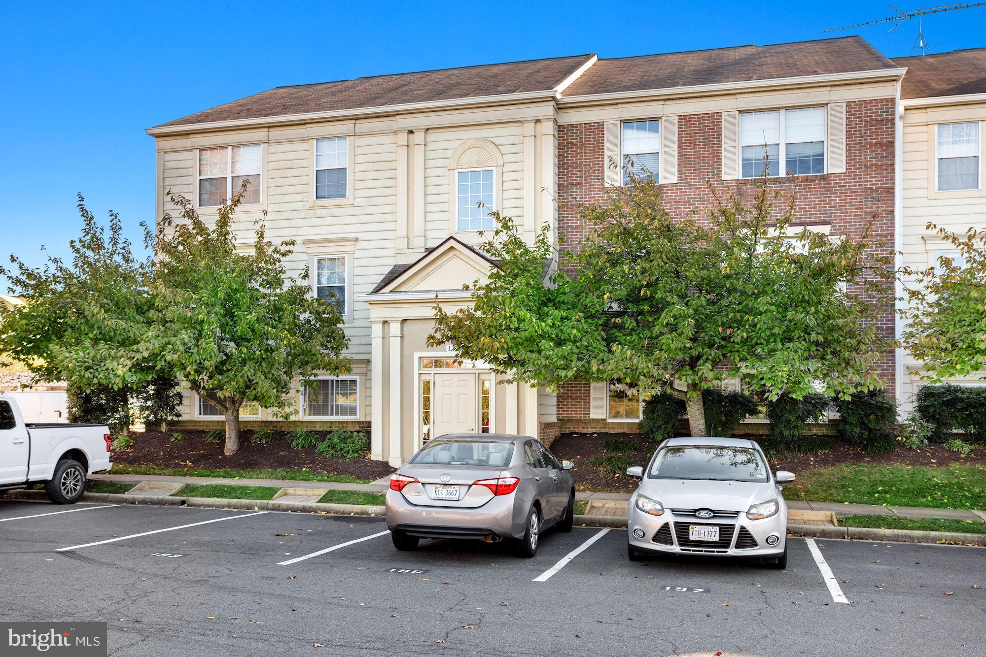 EXETER - Residential Lease