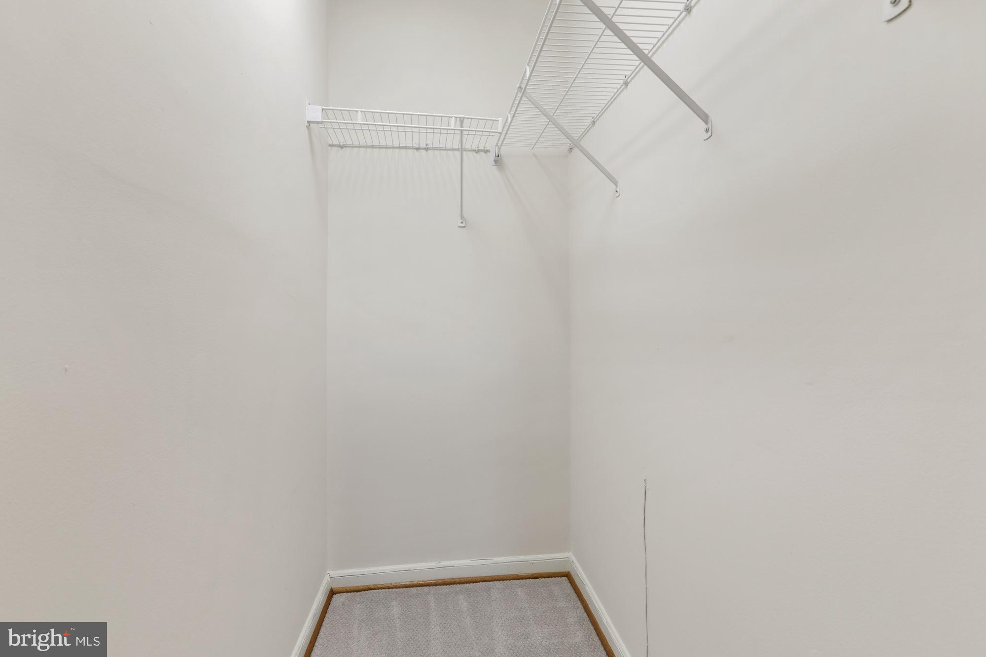 EXETER - Residential Lease