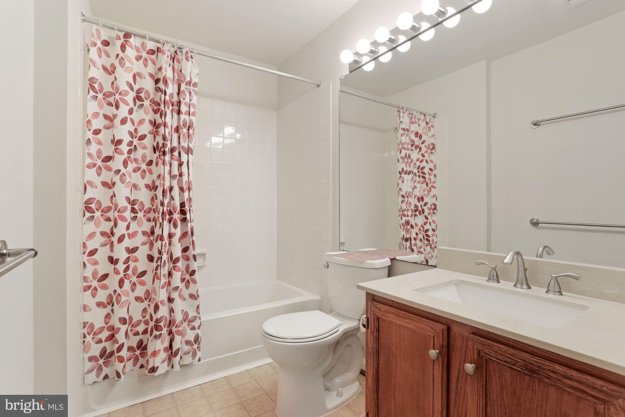 EXETER - Residential Lease