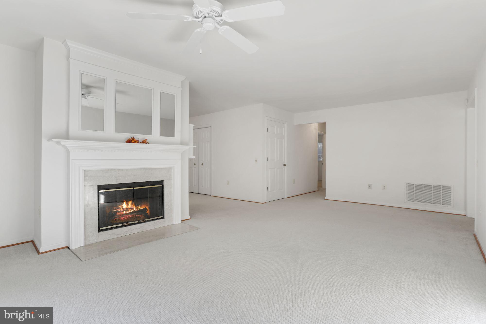 EXETER - Residential Lease