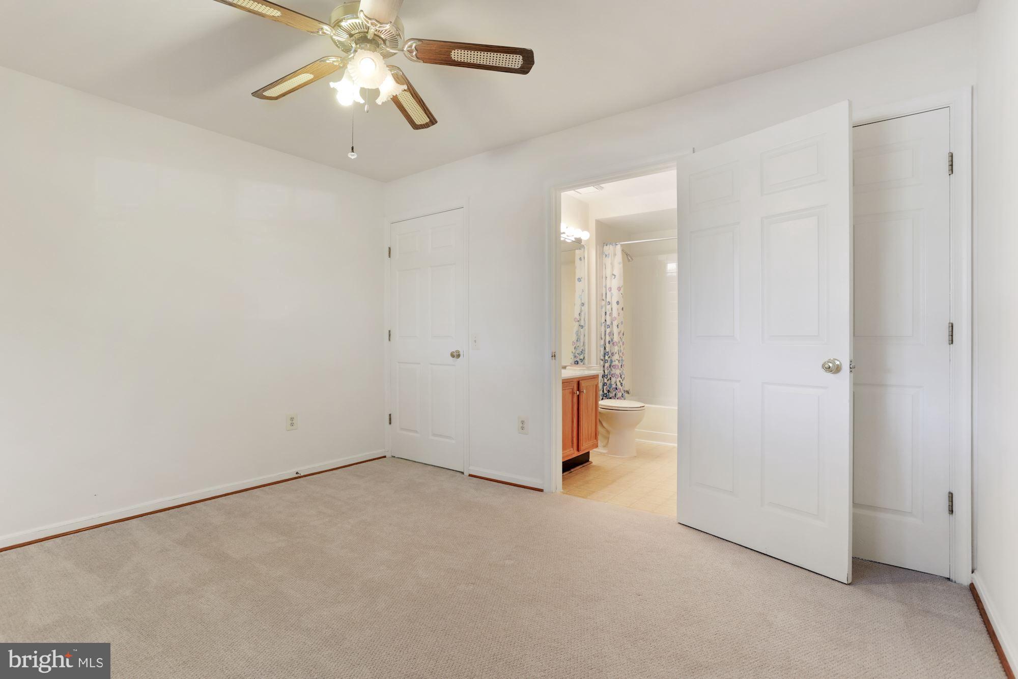 EXETER - Residential Lease