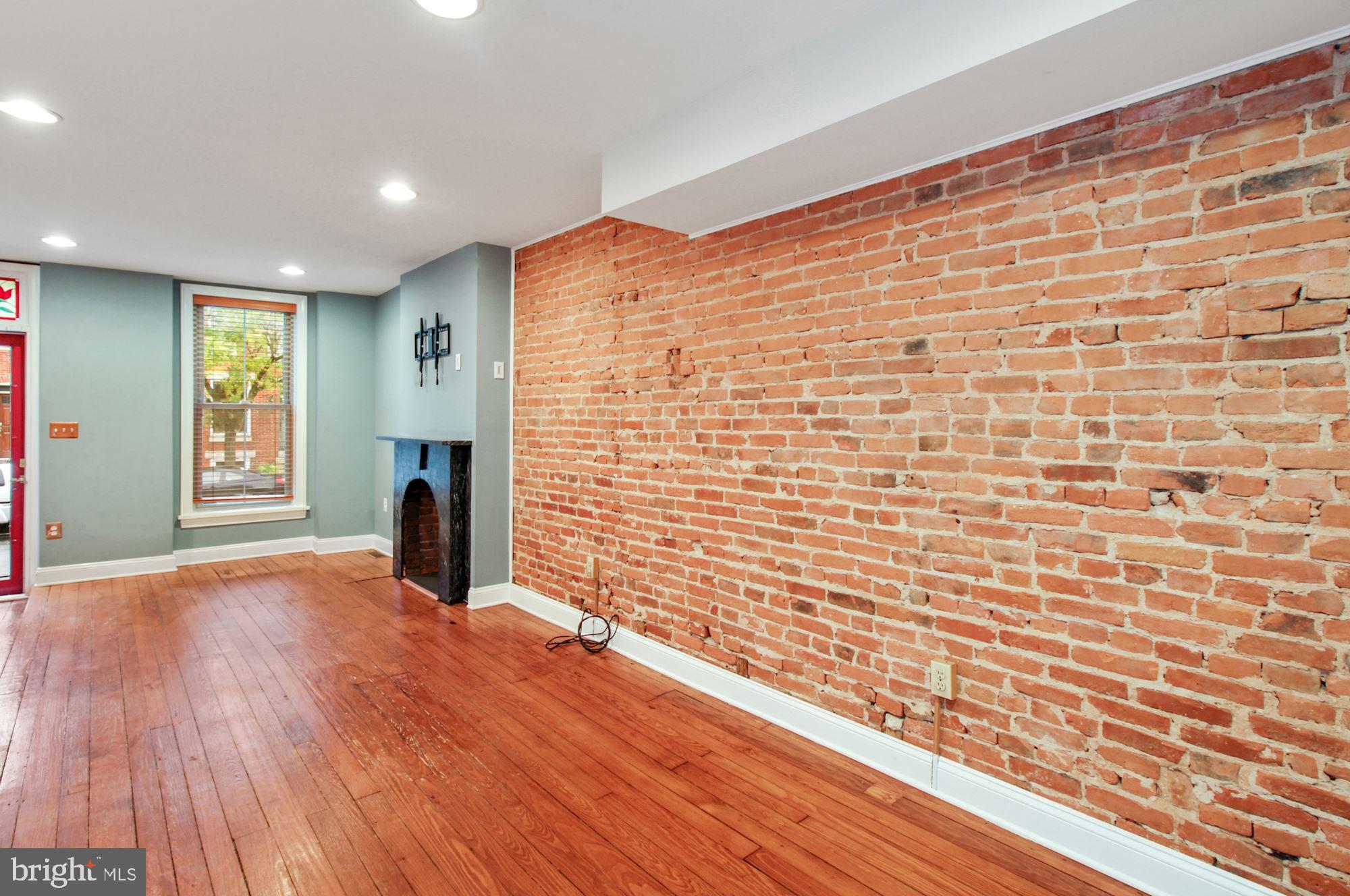 RIVERSIDE - Residential