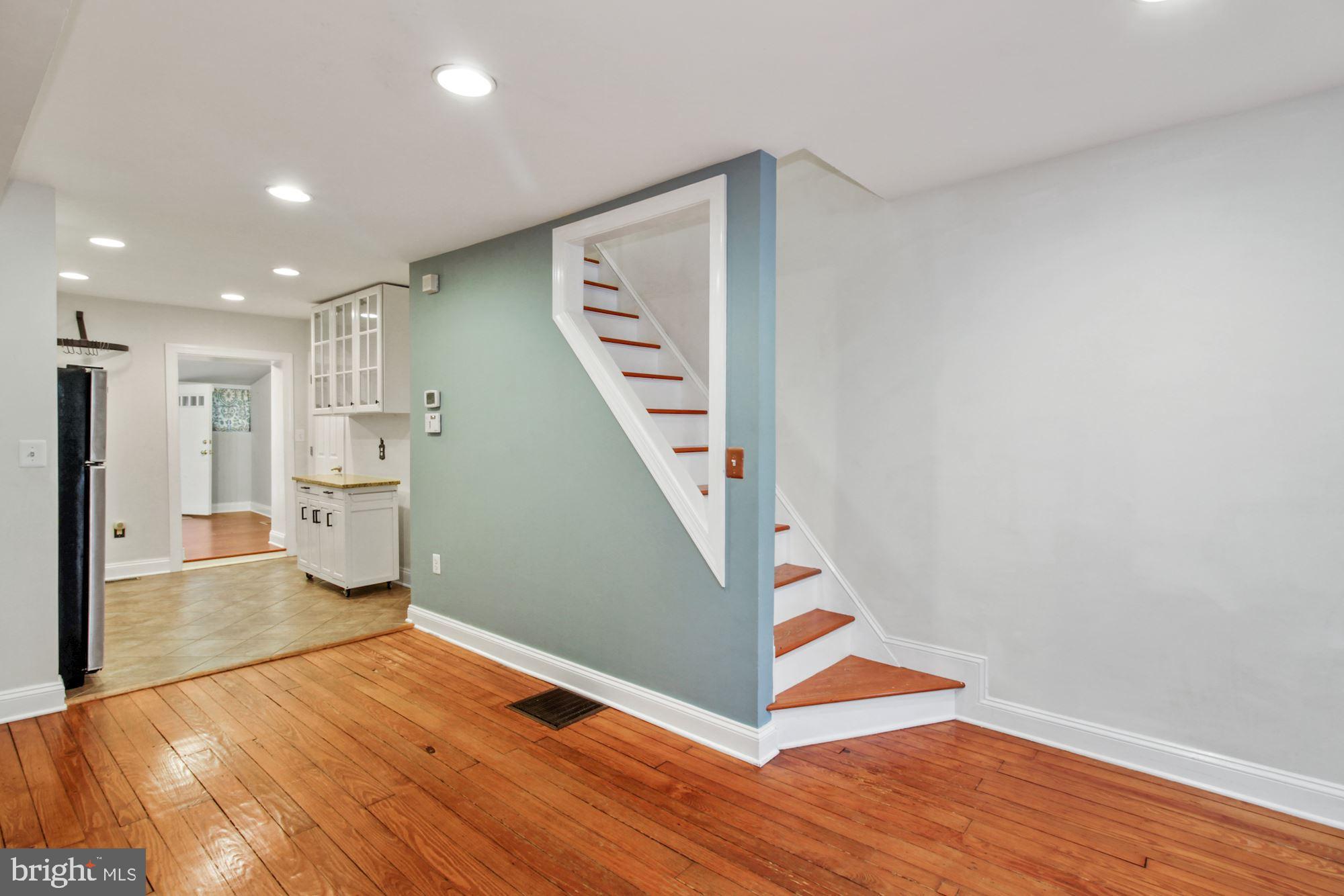 RIVERSIDE - Residential