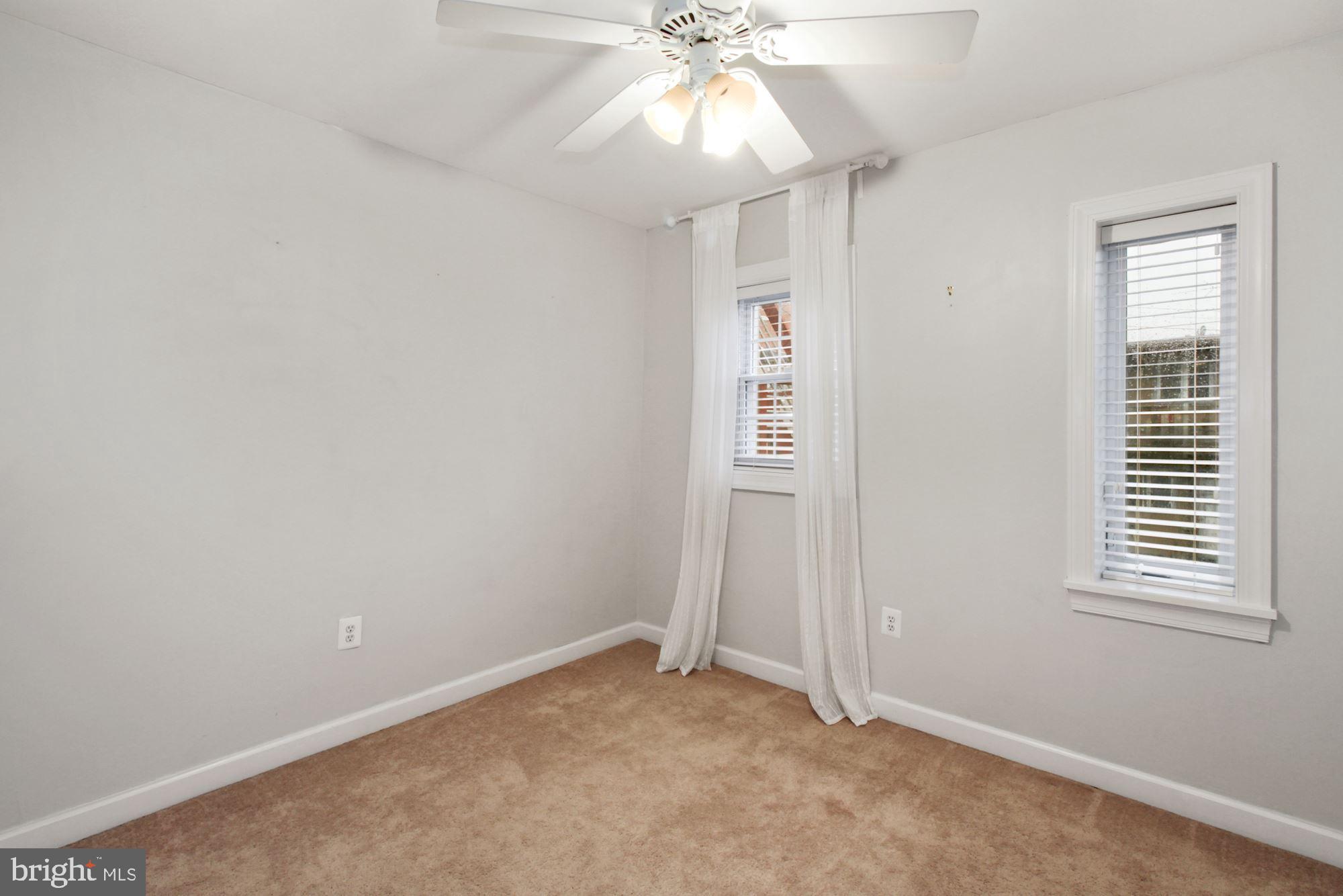 RIVERSIDE - Residential