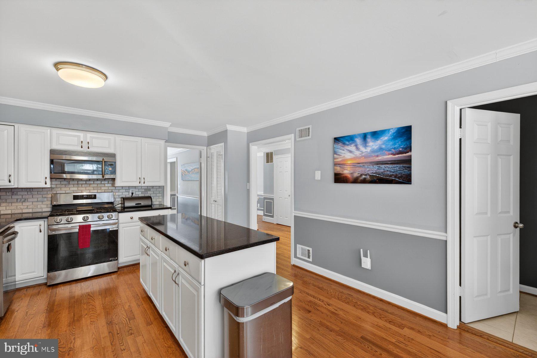 PT ROCKVILLE TWN RES 3 - Residential