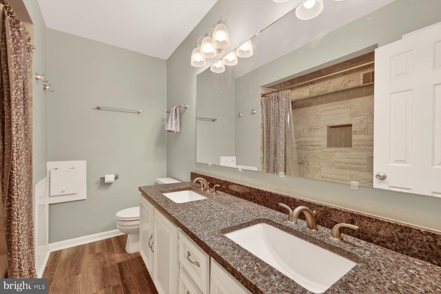 PT ROCKVILLE TWN RES 3 - Residential