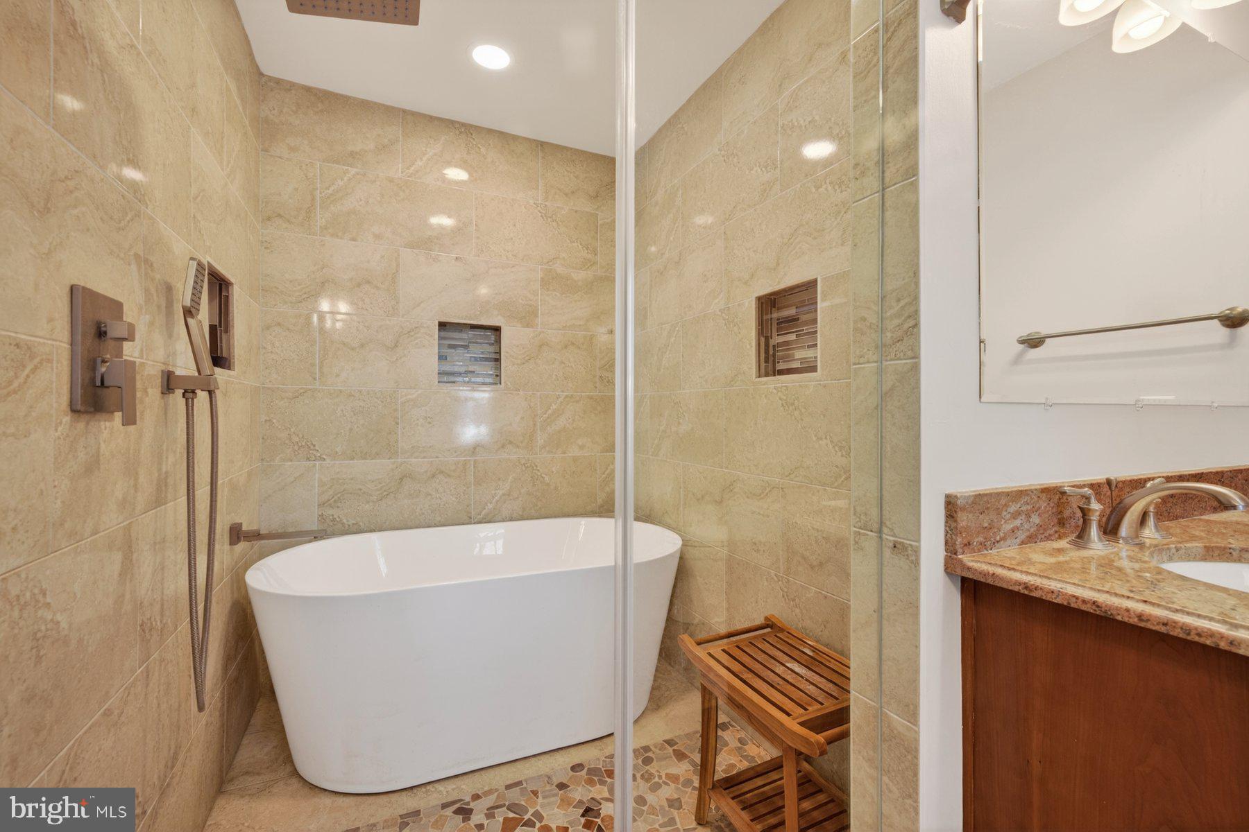 PT ROCKVILLE TWN RES 3 - Residential