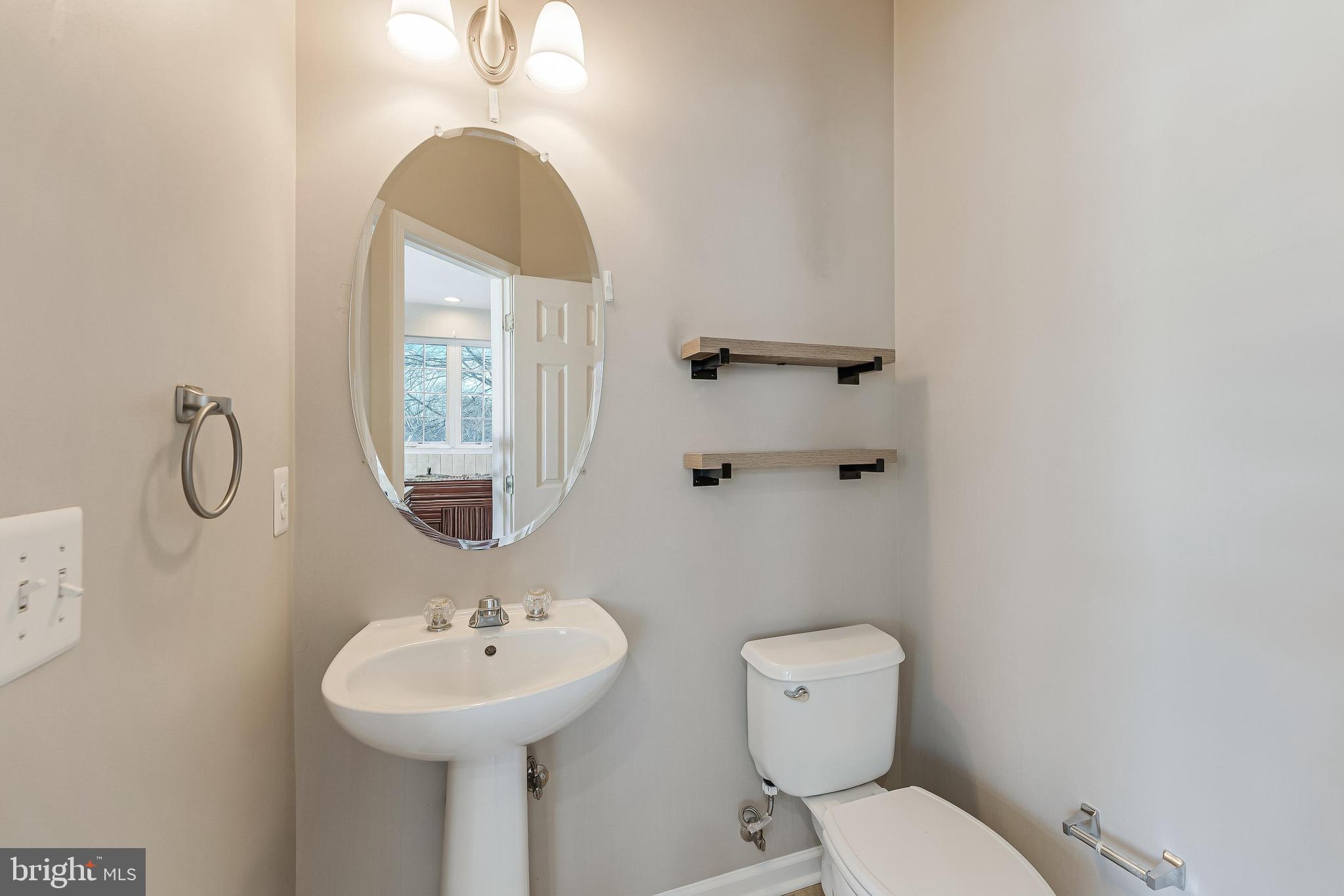 BELMONT LAND BAY - Residential