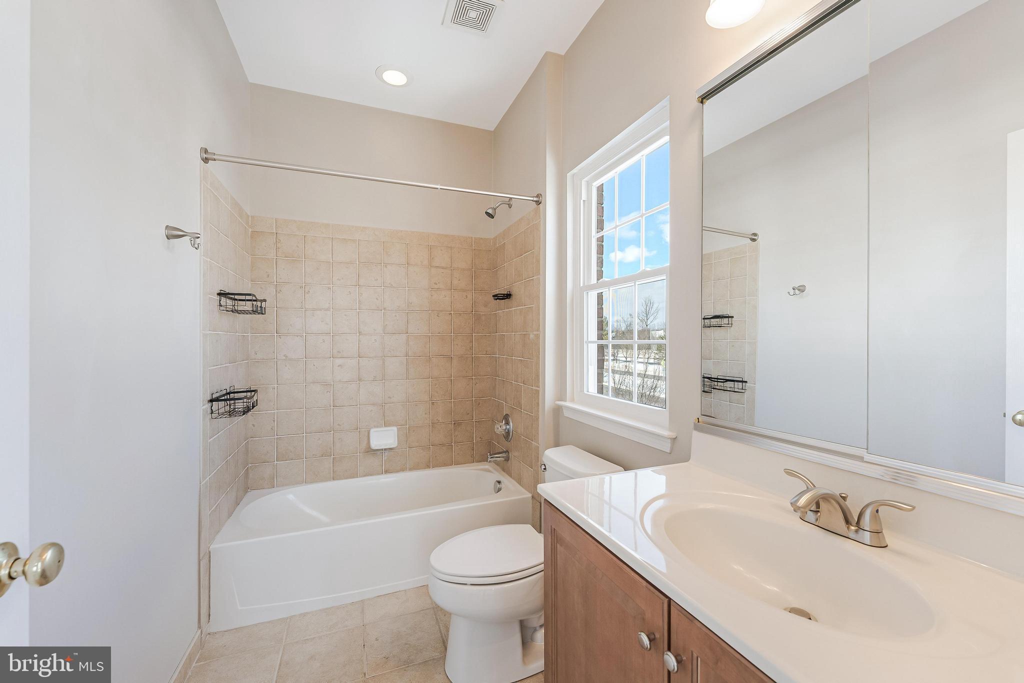 BELMONT LAND BAY - Residential