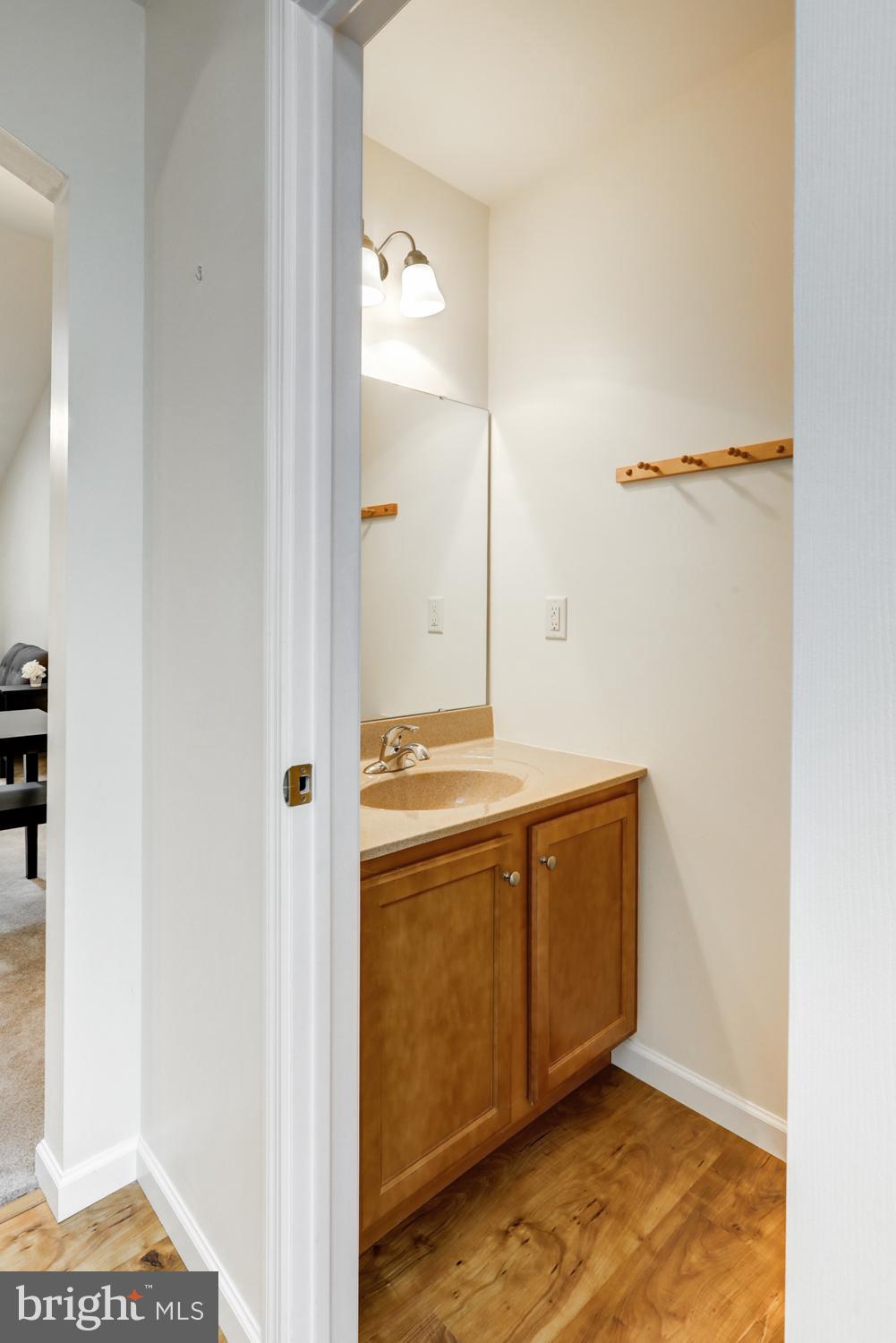 SUMMIT POINTE AT ELM TREE - Residential