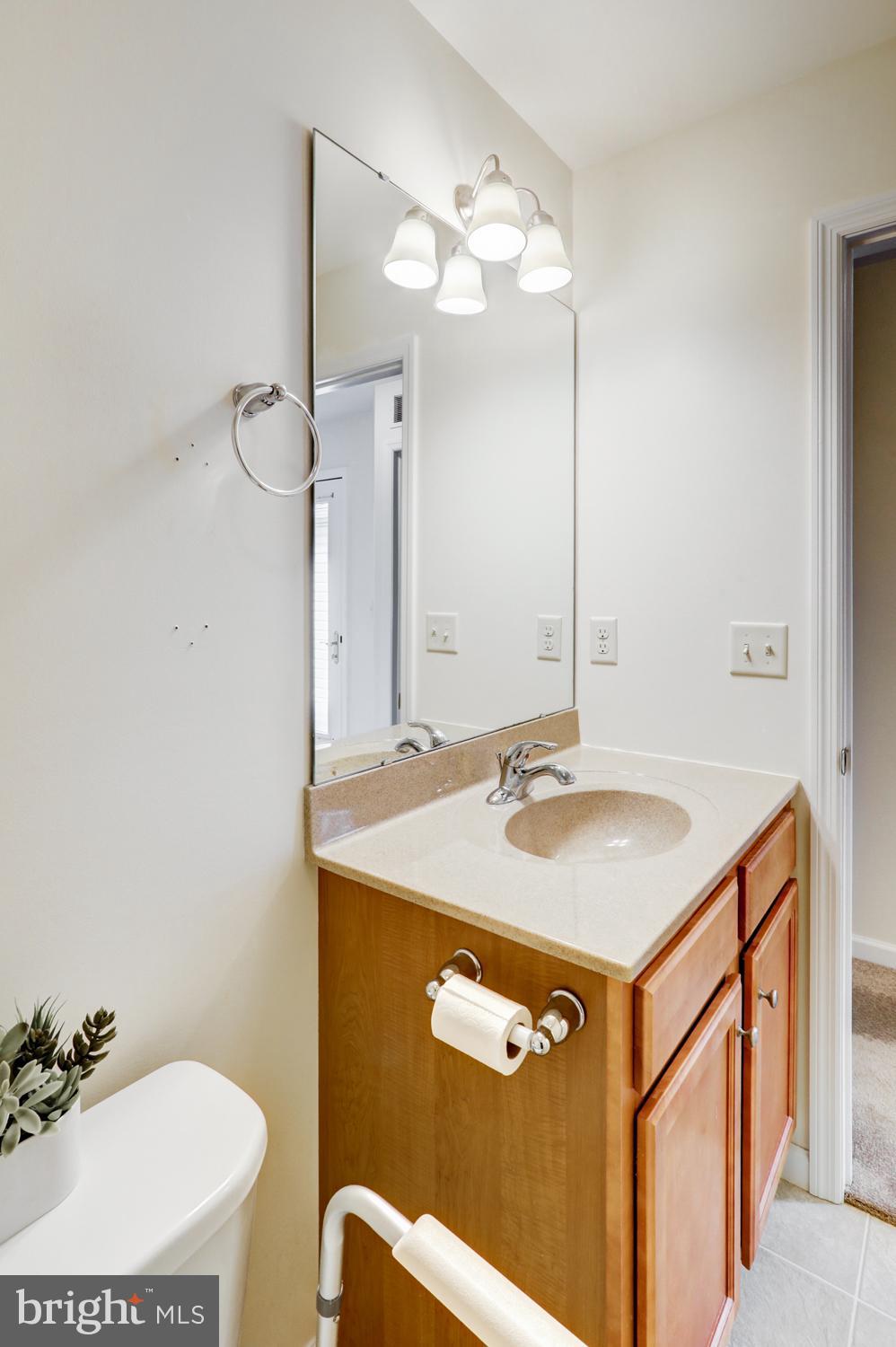 SUMMIT POINTE AT ELM TREE - Residential