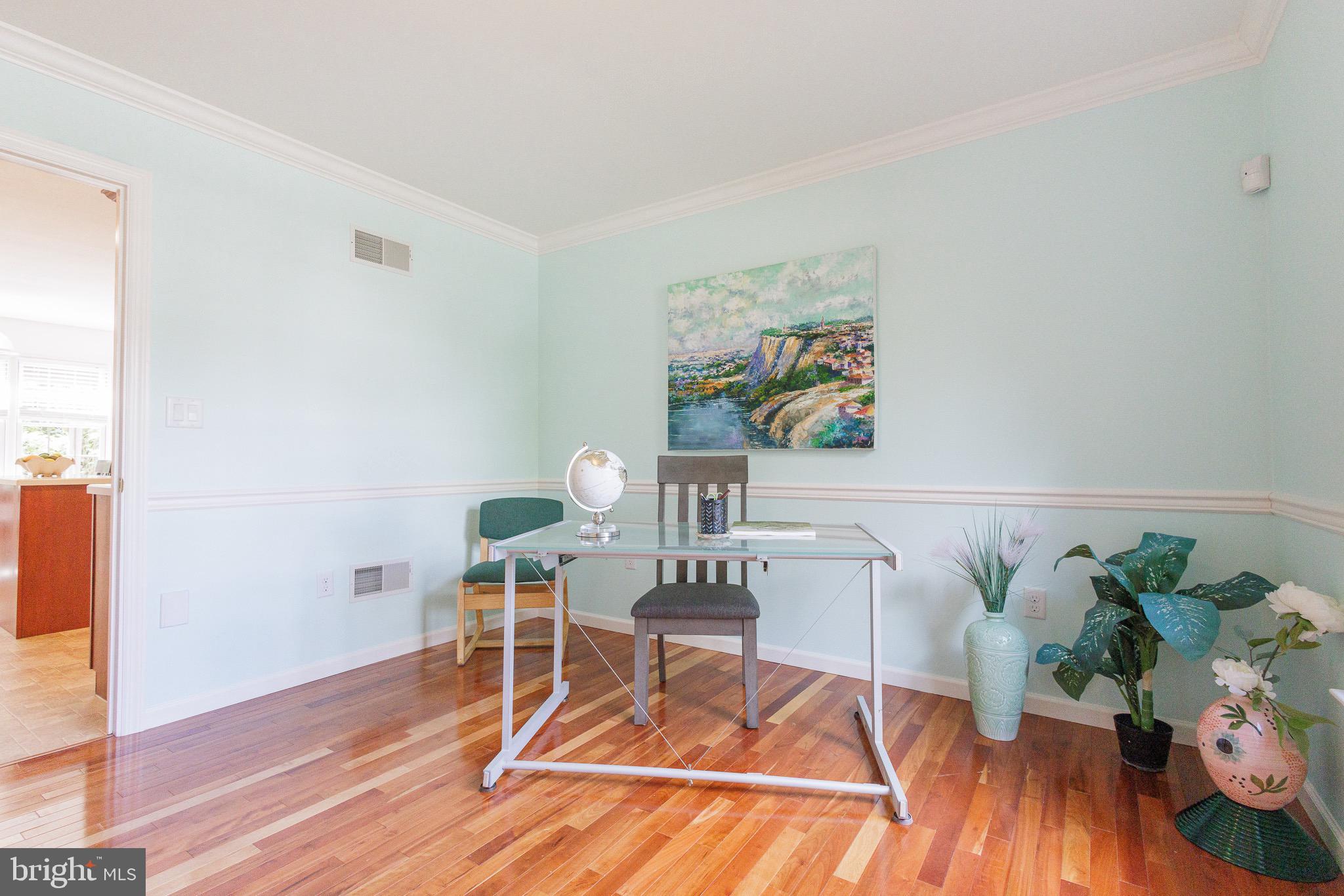 BUTTERFLY ACRES - Residential