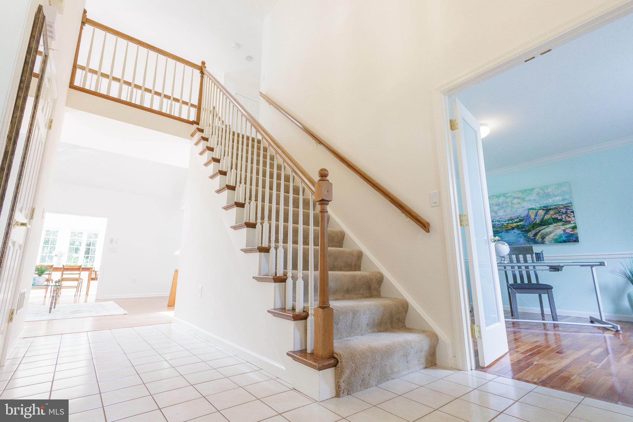 BUTTERFLY ACRES - Residential