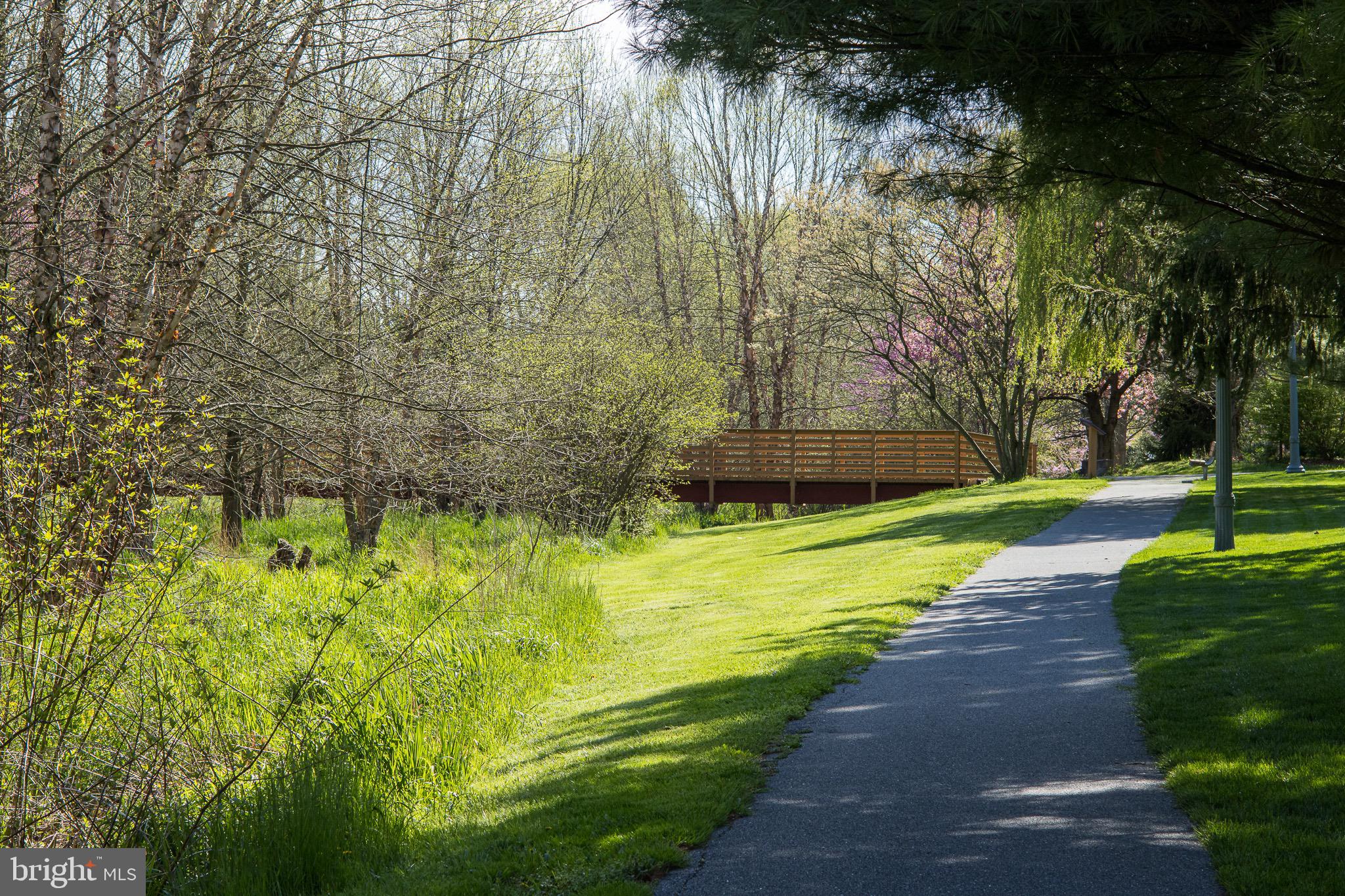 BUTTERFLY ACRES - Residential