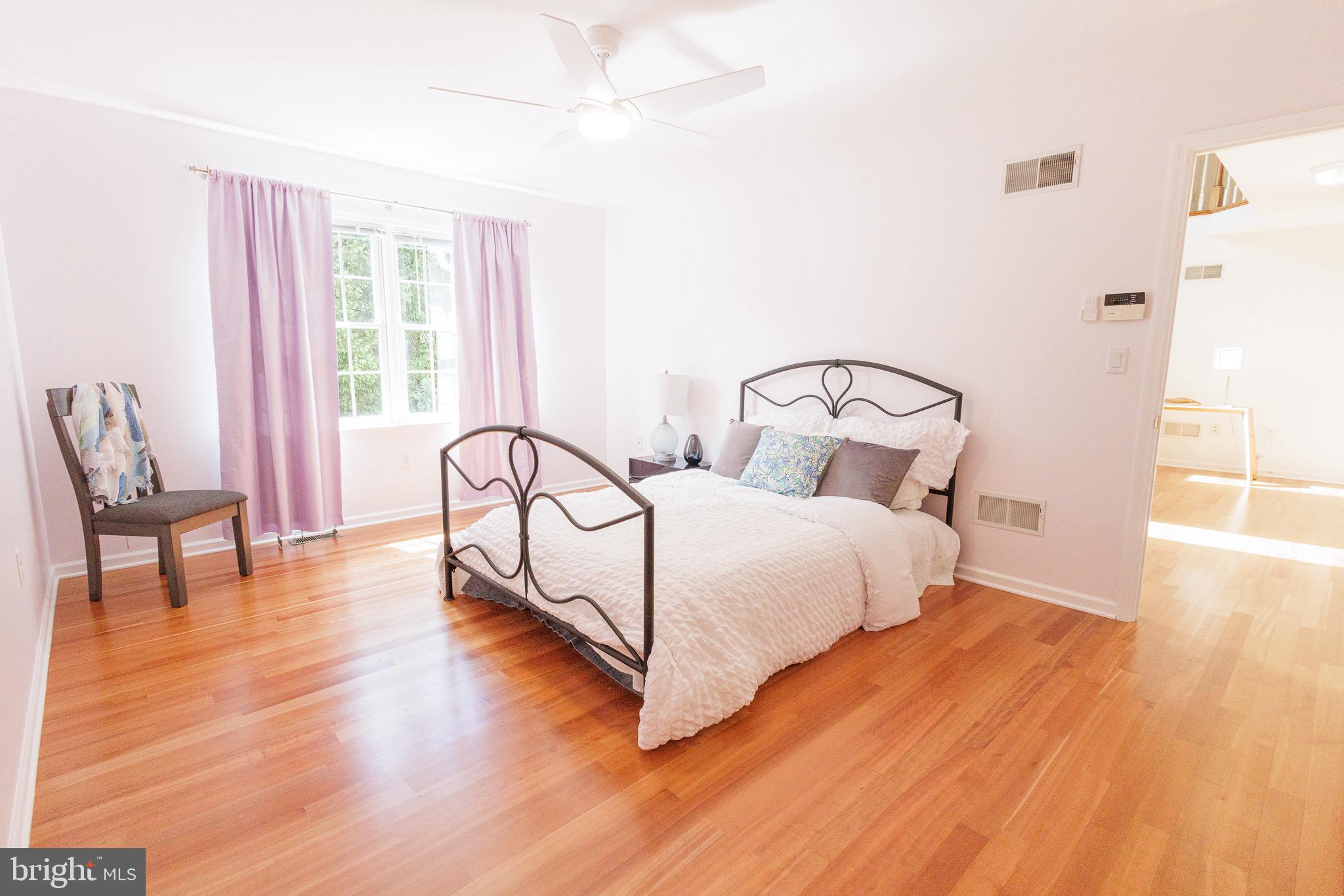 BUTTERFLY ACRES - Residential