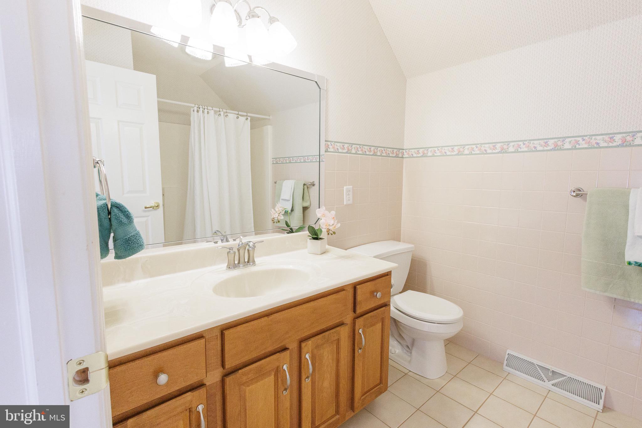 BUTTERFLY ACRES - Residential