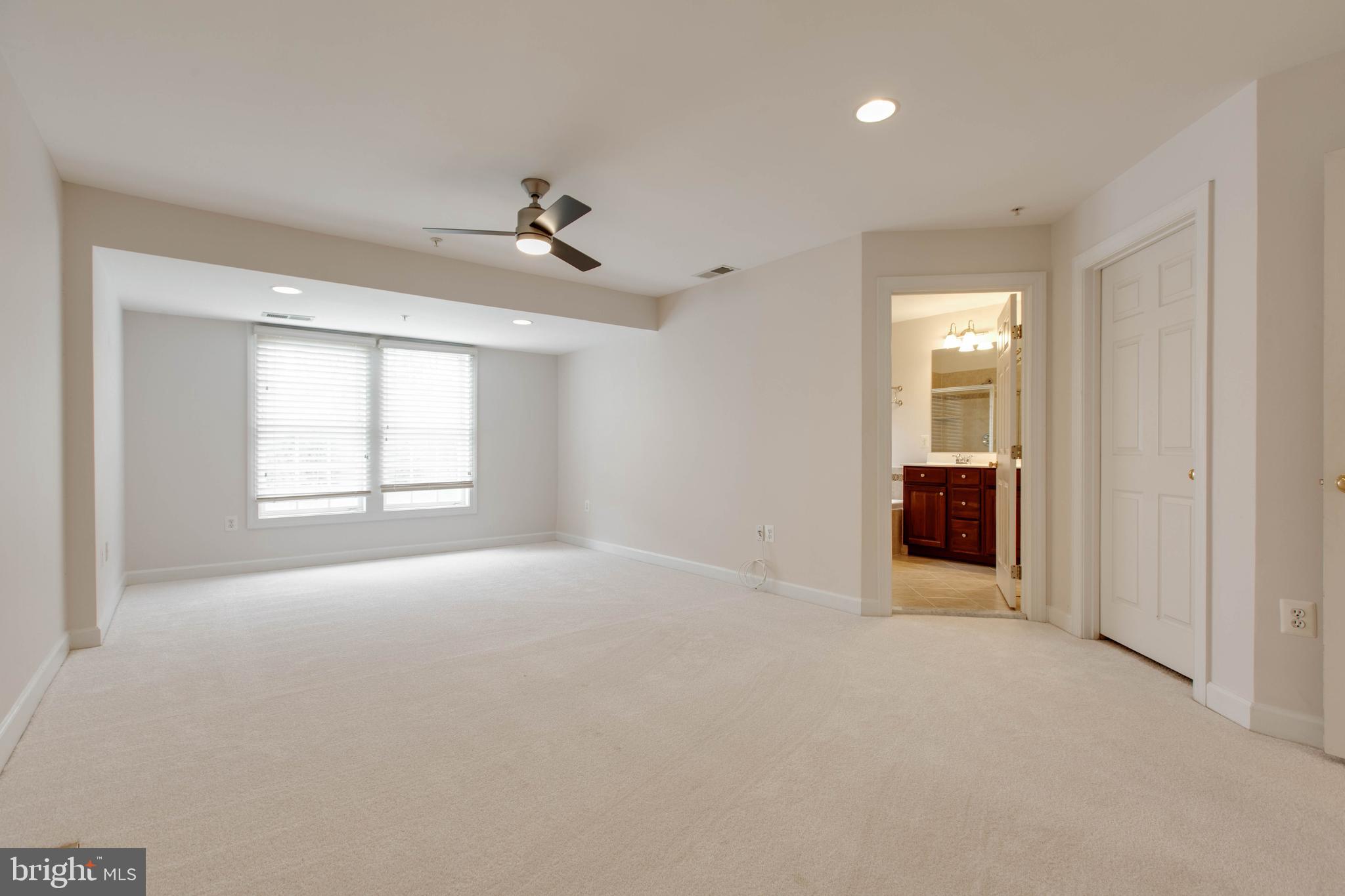 VILLAGES OF DORCHESTER - Residential