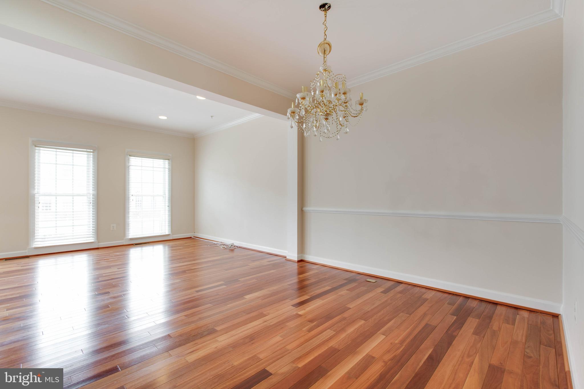 VILLAGES OF DORCHESTER - Residential