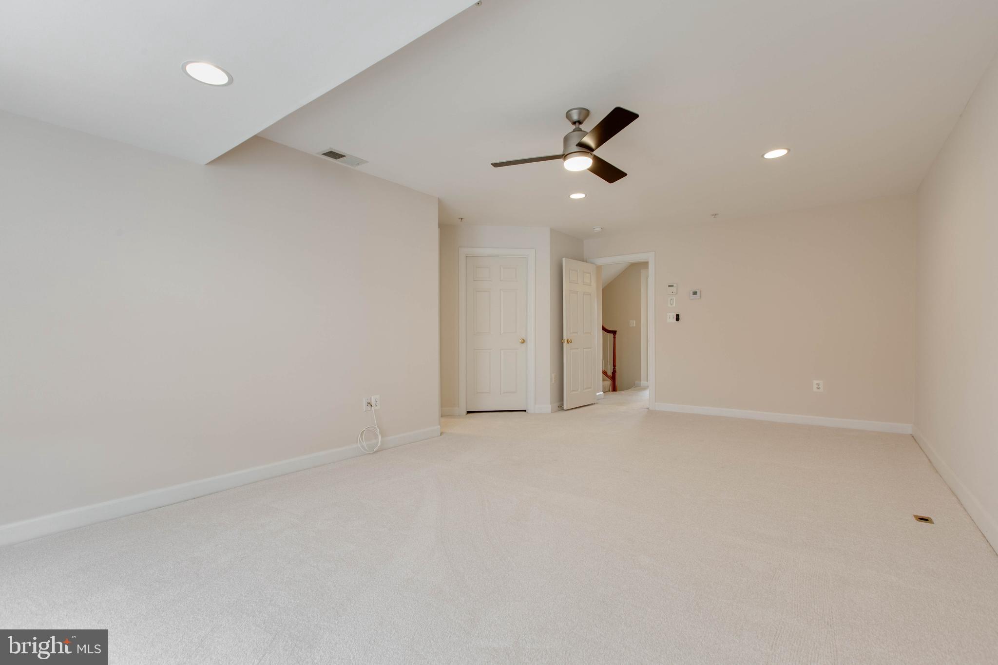 VILLAGES OF DORCHESTER - Residential