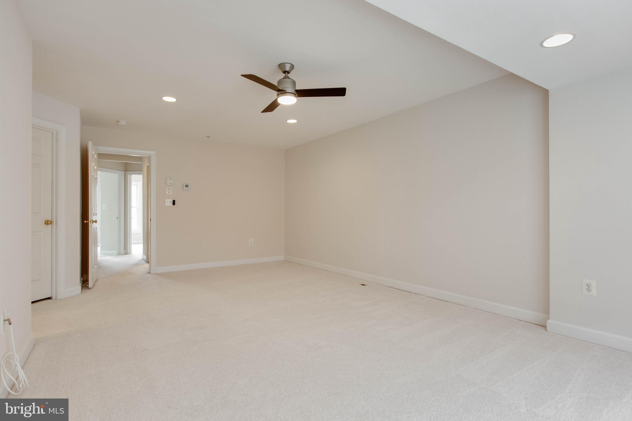 VILLAGES OF DORCHESTER - Residential