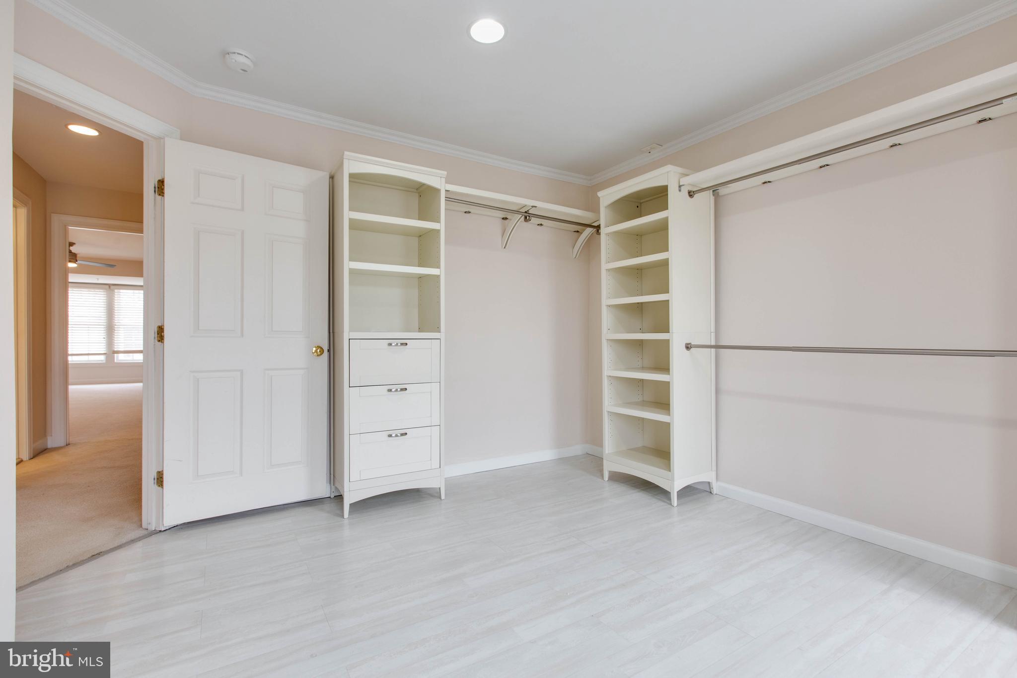 VILLAGES OF DORCHESTER - Residential