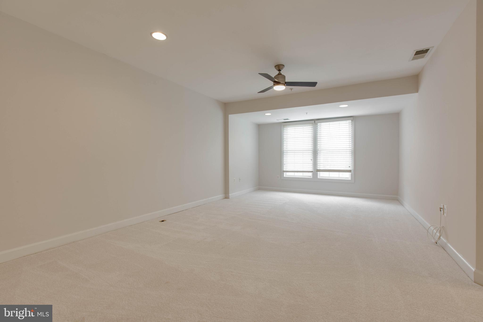 VILLAGES OF DORCHESTER - Residential