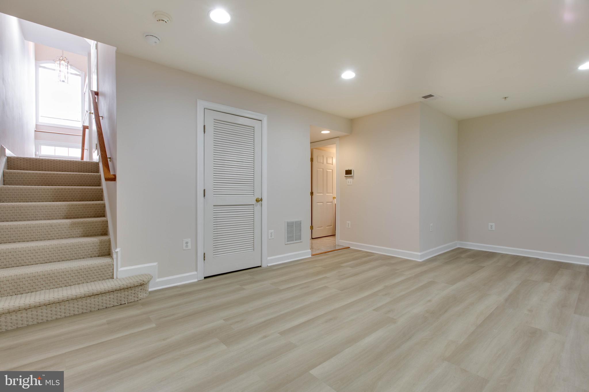 VILLAGES OF DORCHESTER - Residential