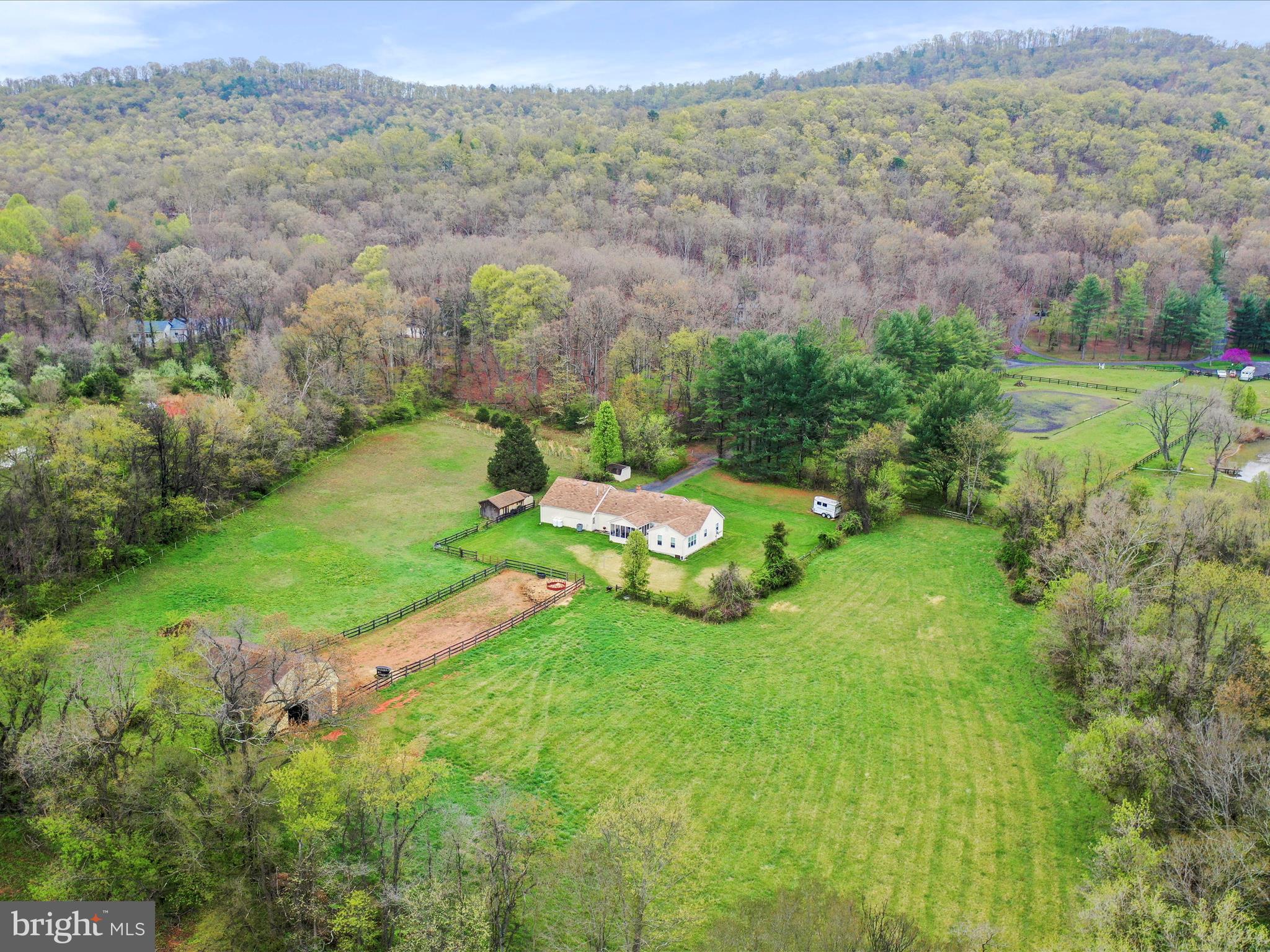 SHANNON WOODS - Residential