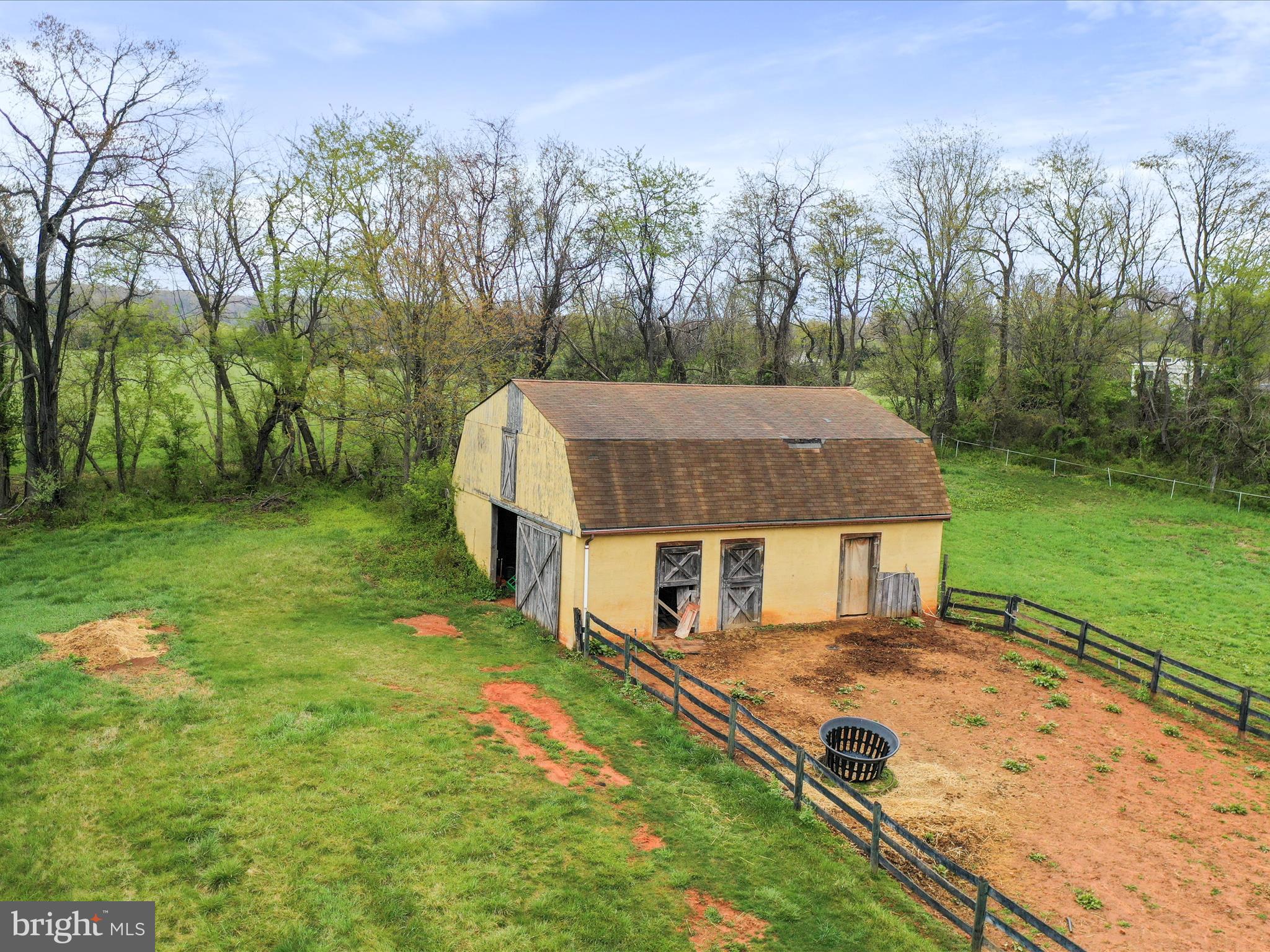 SHANNON WOODS - Residential