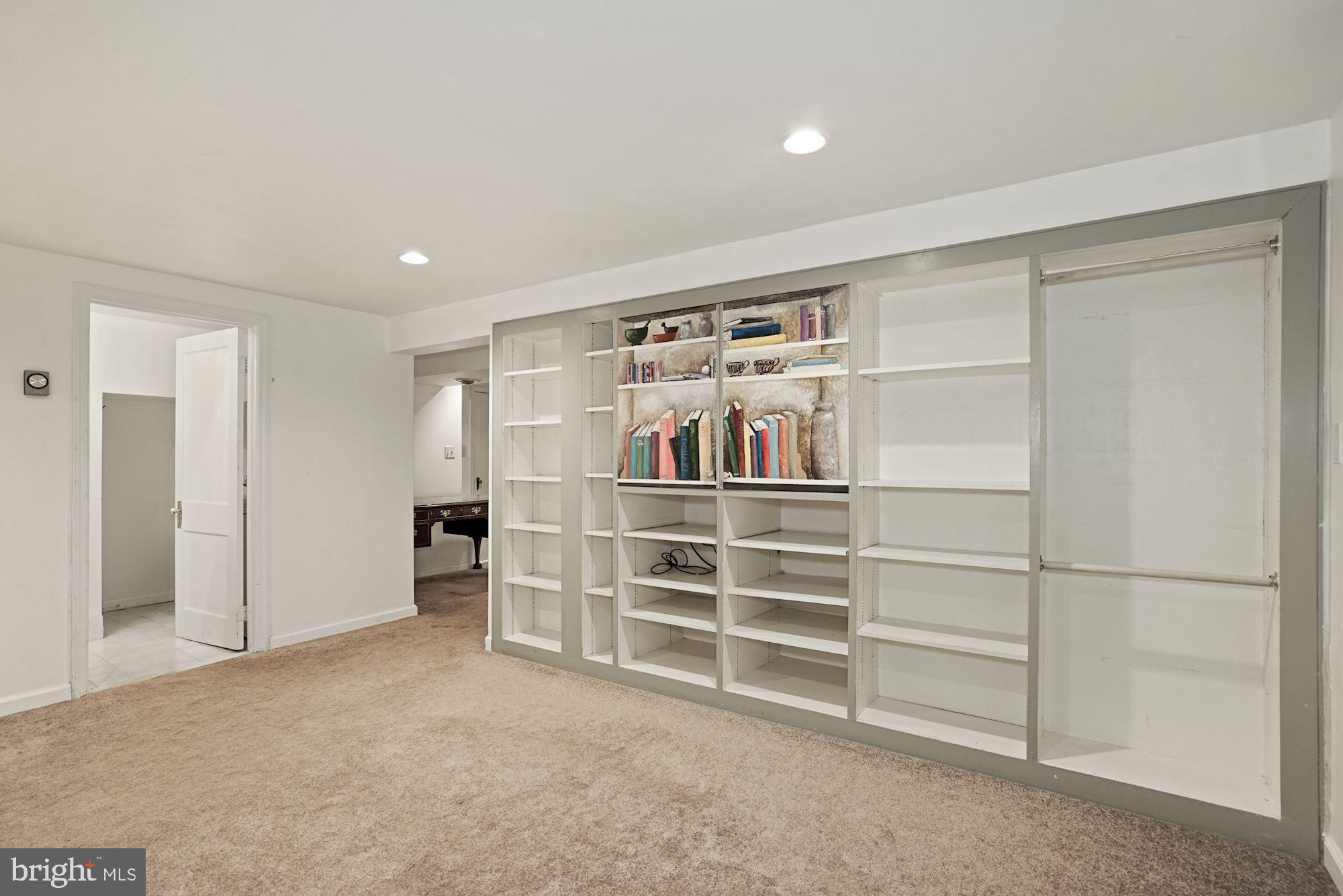 DOMINION HILLS - Residential Lease