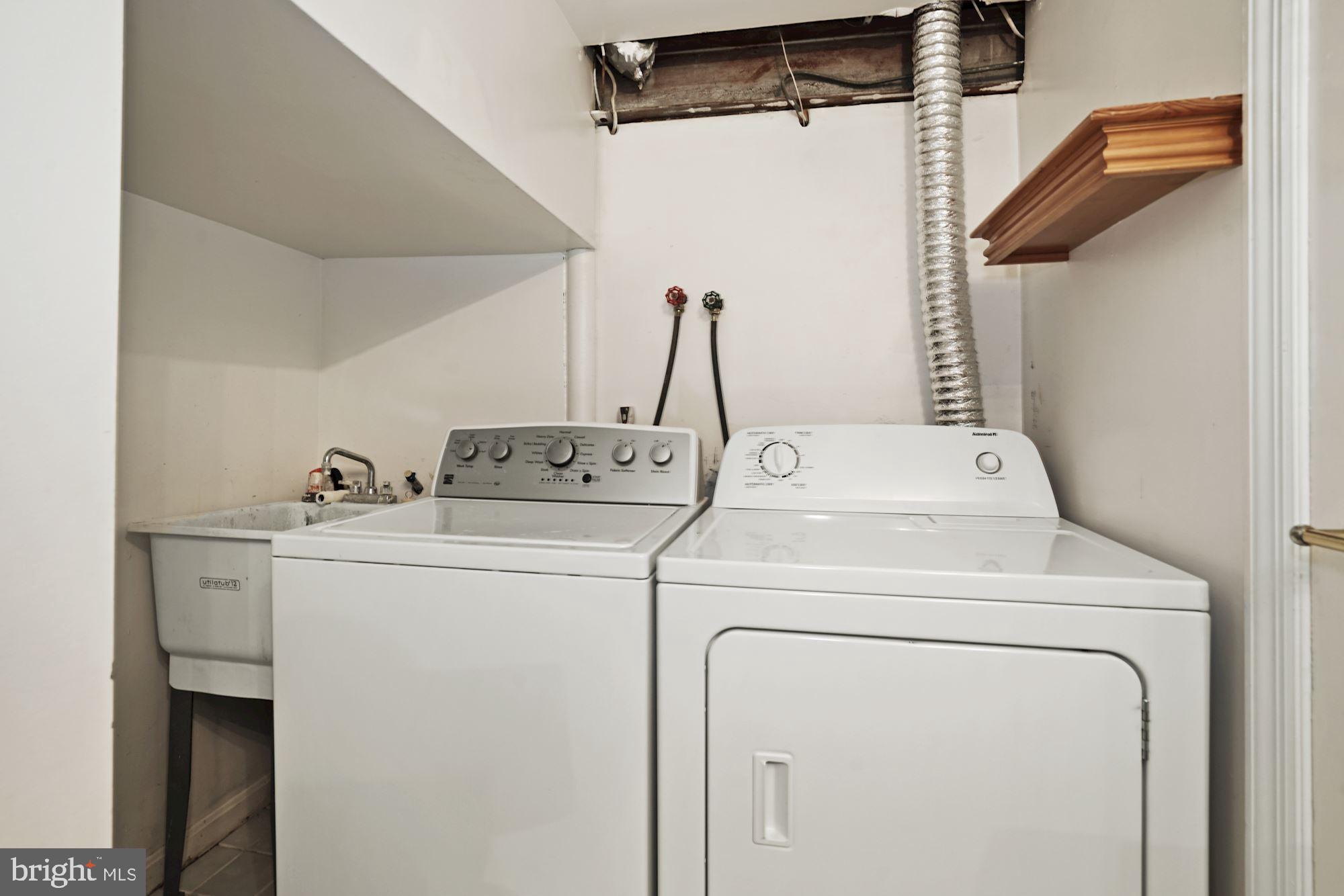 DOMINION HILLS - Residential Lease